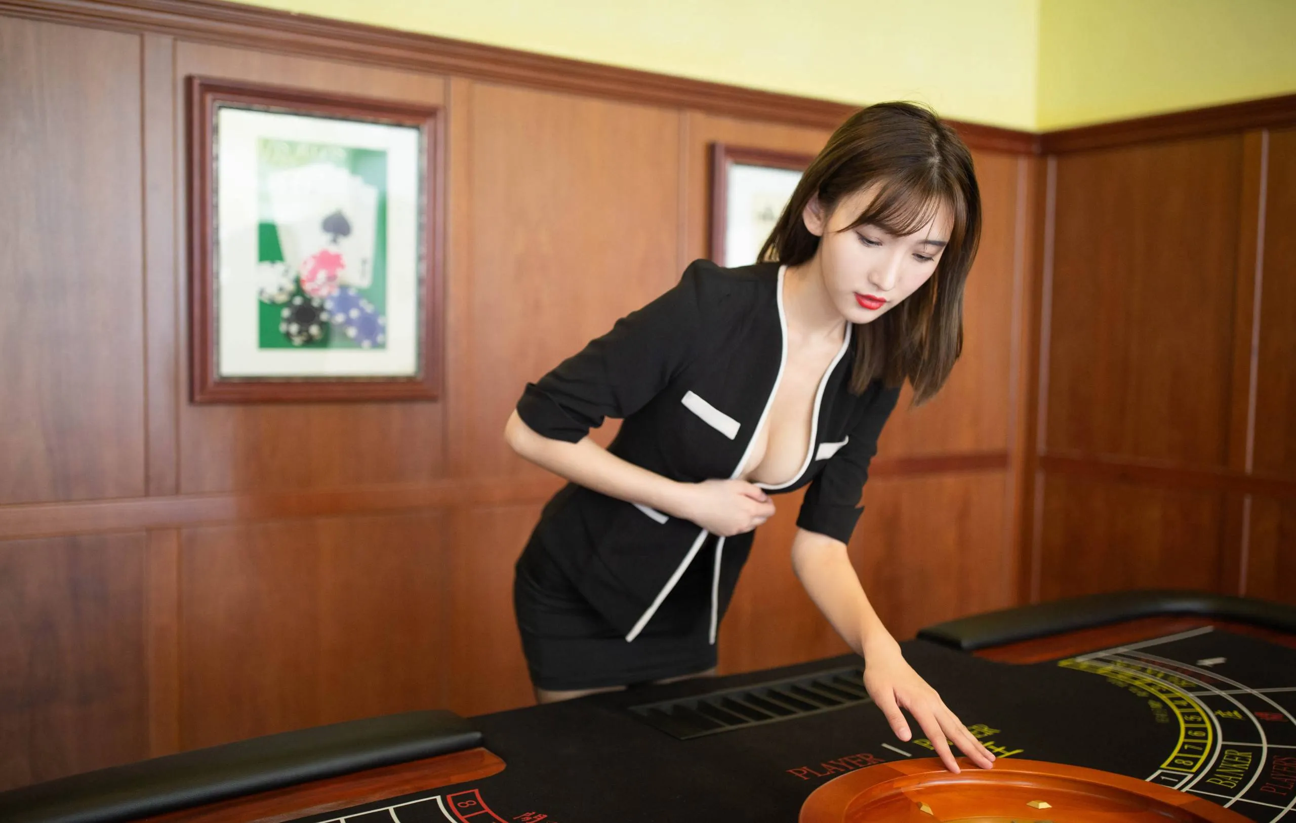 图片[4]-XIUREN秀人网 N0.1807 陆萱萱-COS写真在线网