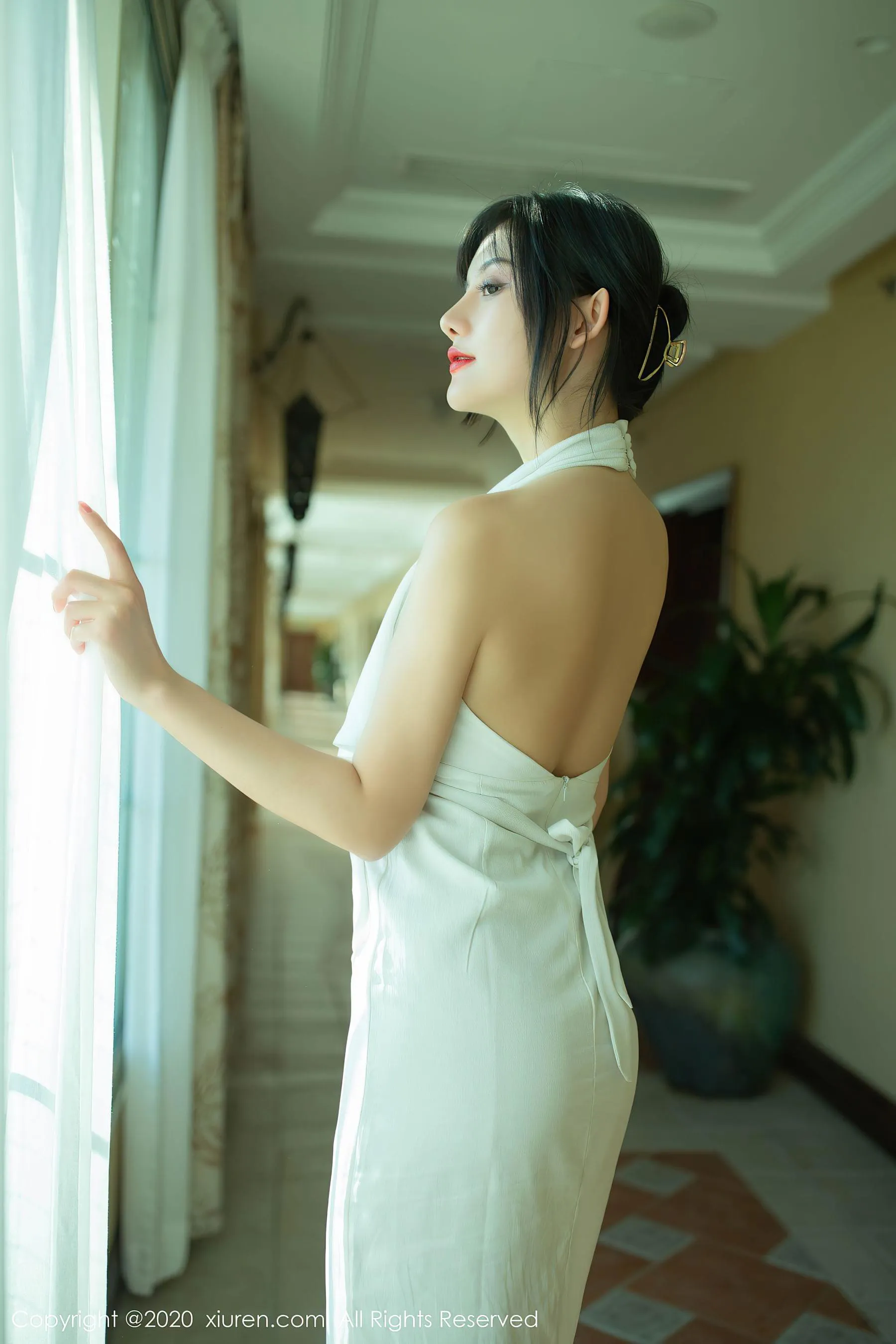 图片[2]-秀人XIUREN No.2389 就是阿朱啊-COS写真在线网