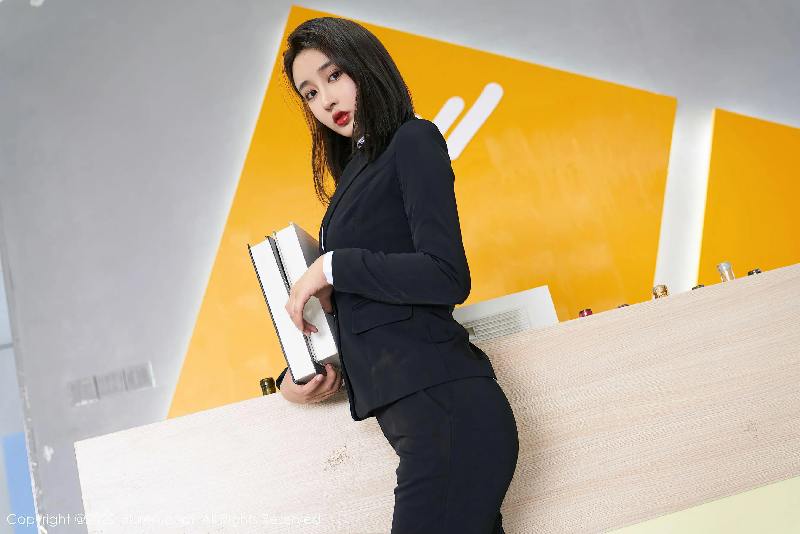 图片[4]-秀人XIUREN No.2392 林子欣Freya-COS写真在线网