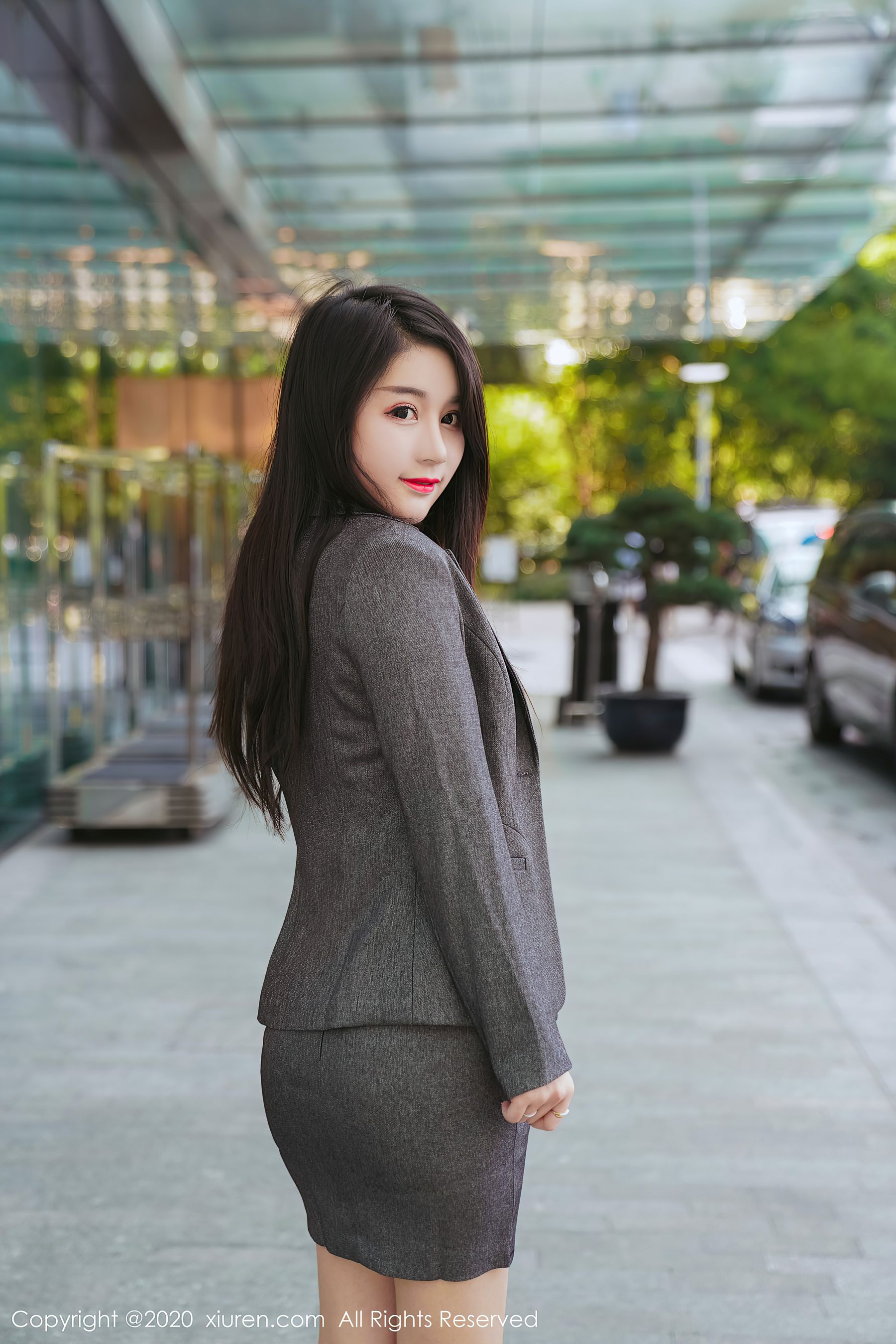 图片[5]-秀人 No.2628 美七Mia-COS写真在线网