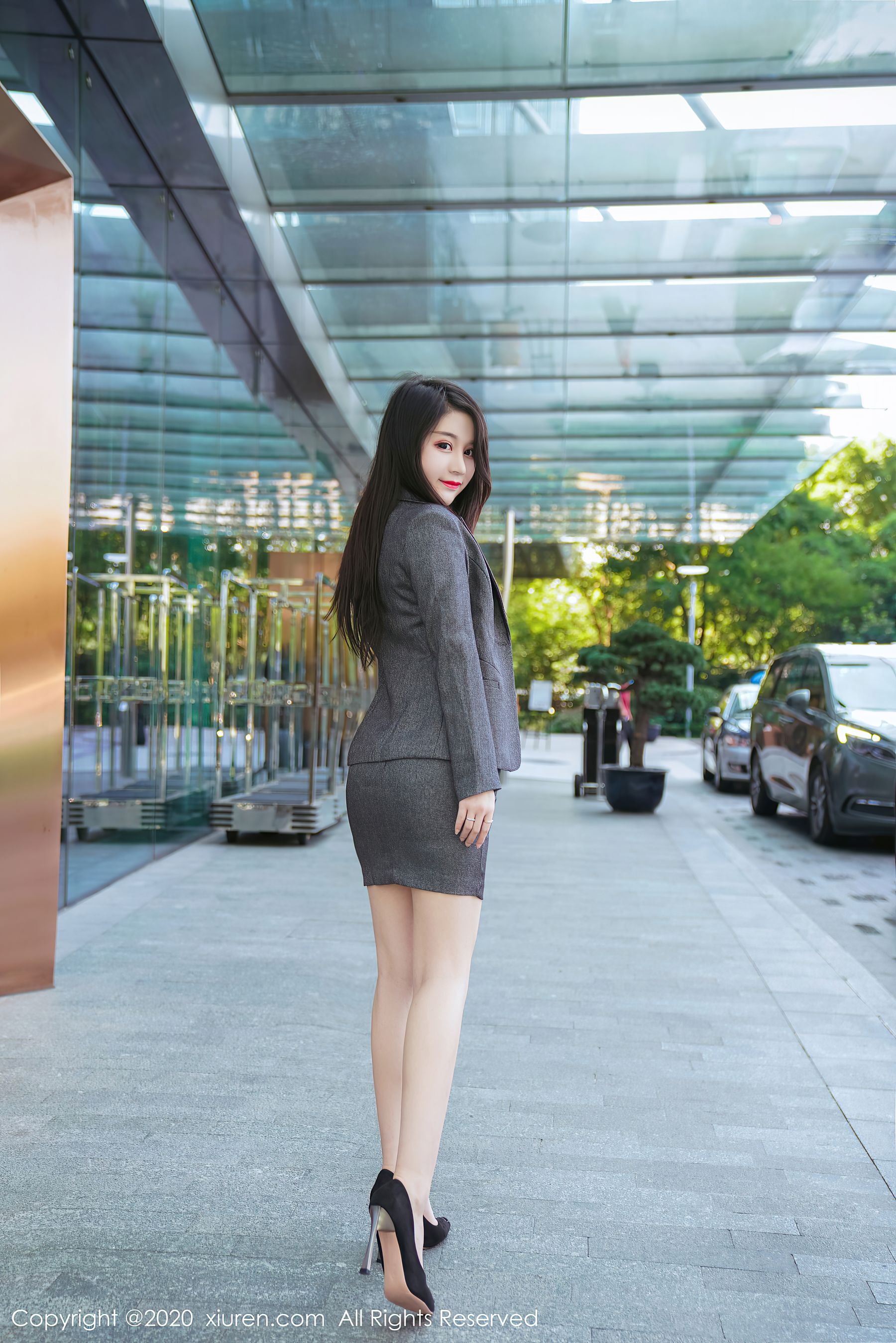 图片[2]-秀人 No.2628 美七Mia-COS写真在线网