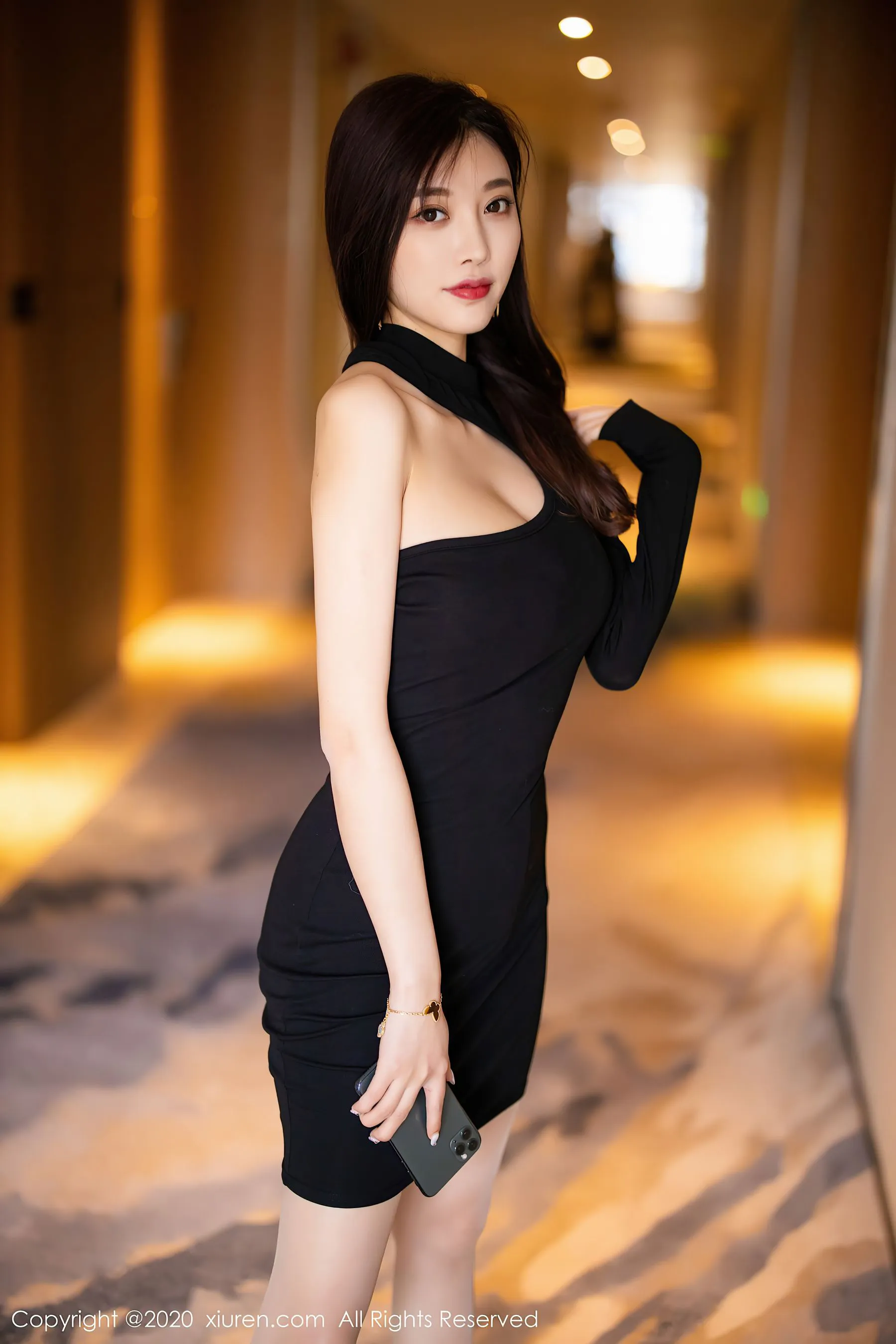 图片[3]-秀人 No.2733 杨晨晨sugar-COS写真在线网