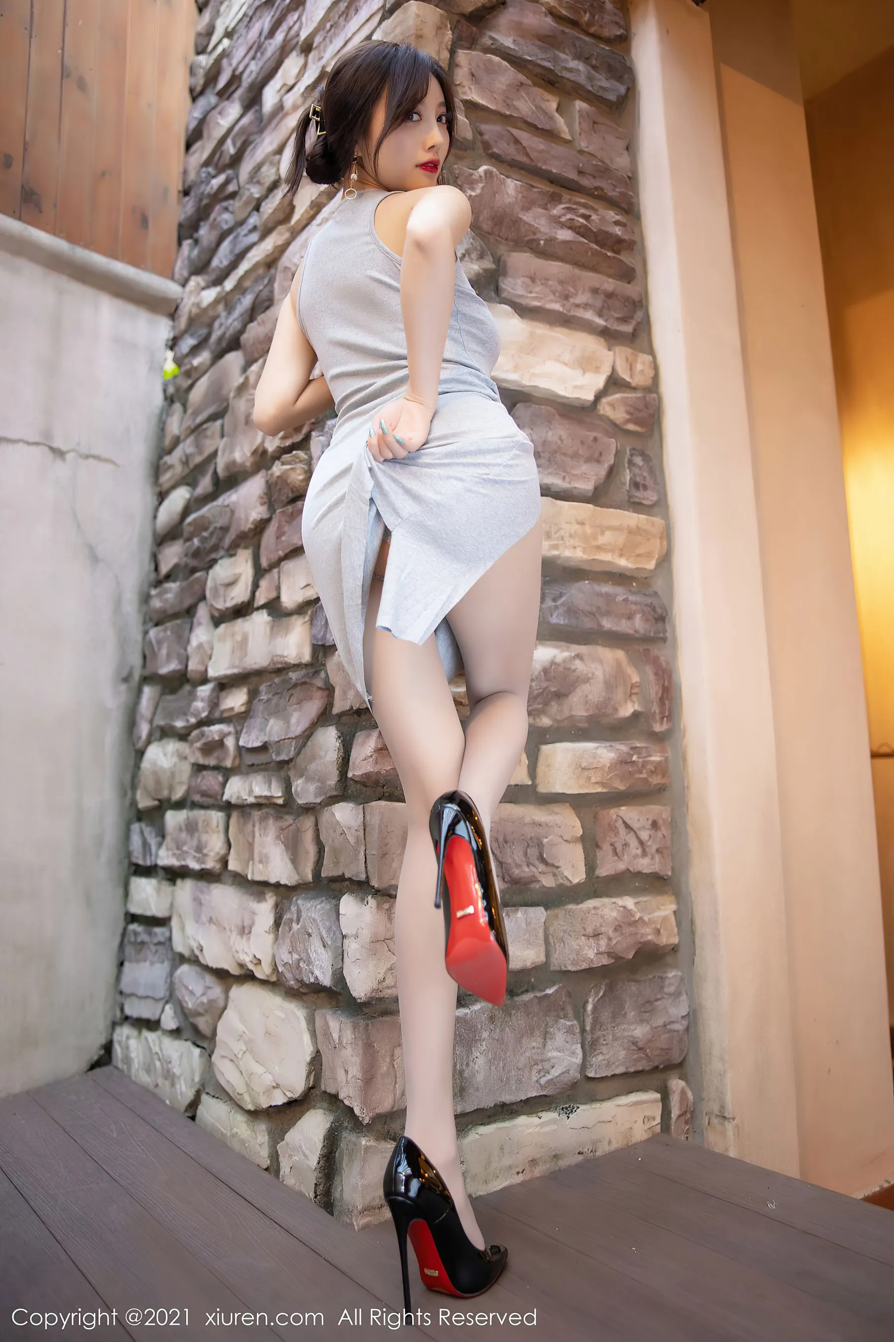 图片[5]-秀人 No.3022 杨晨晨sugar-COS写真在线网