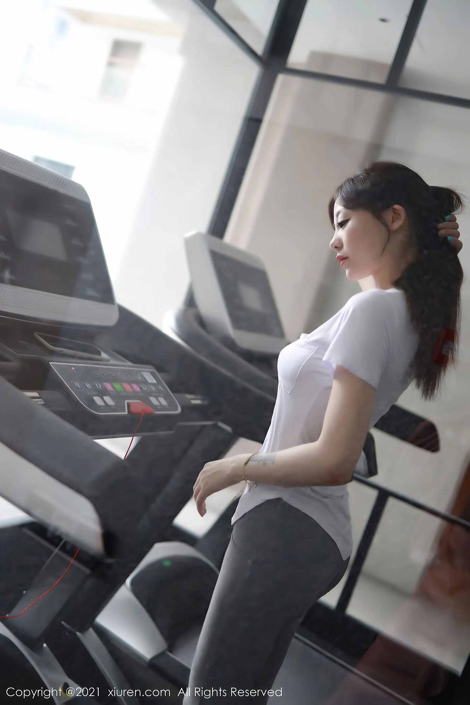 图片[6]-秀人 No.3637 佘贝拉bella-COS写真在线网