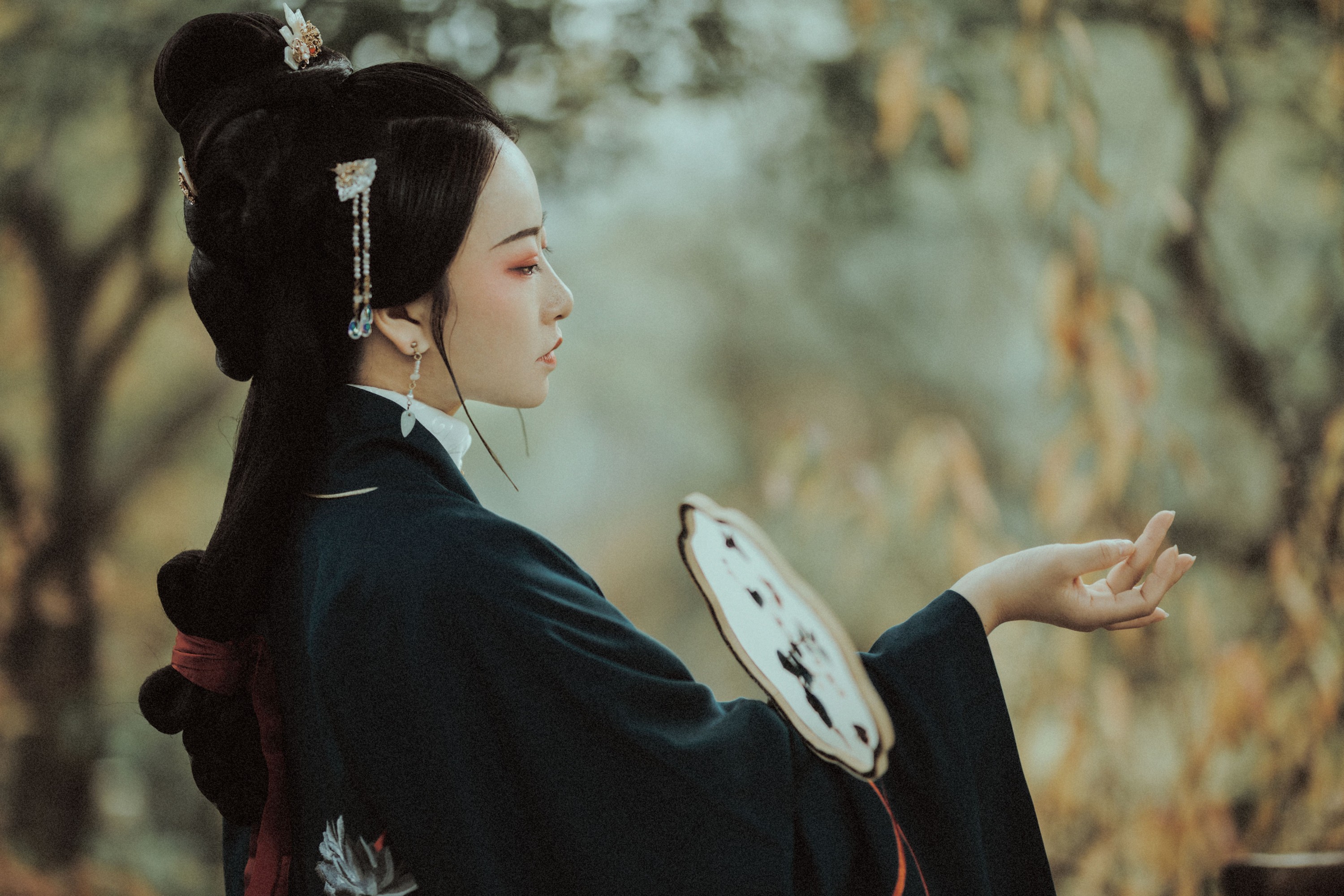 图片[6]-是耳朵阿 – 《秋枫正浓》[37P]-COS写真在线网