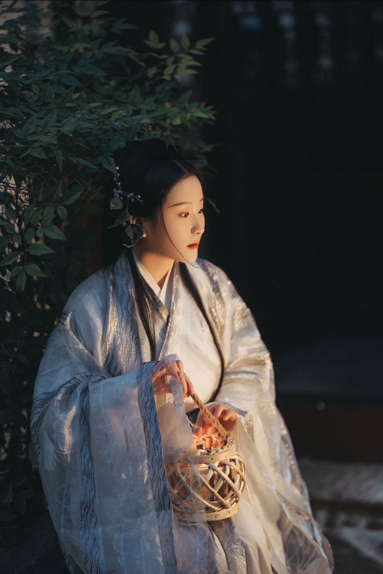 淡蓝色忧伤静流淌 – 《南歌子》[27P] 插图5