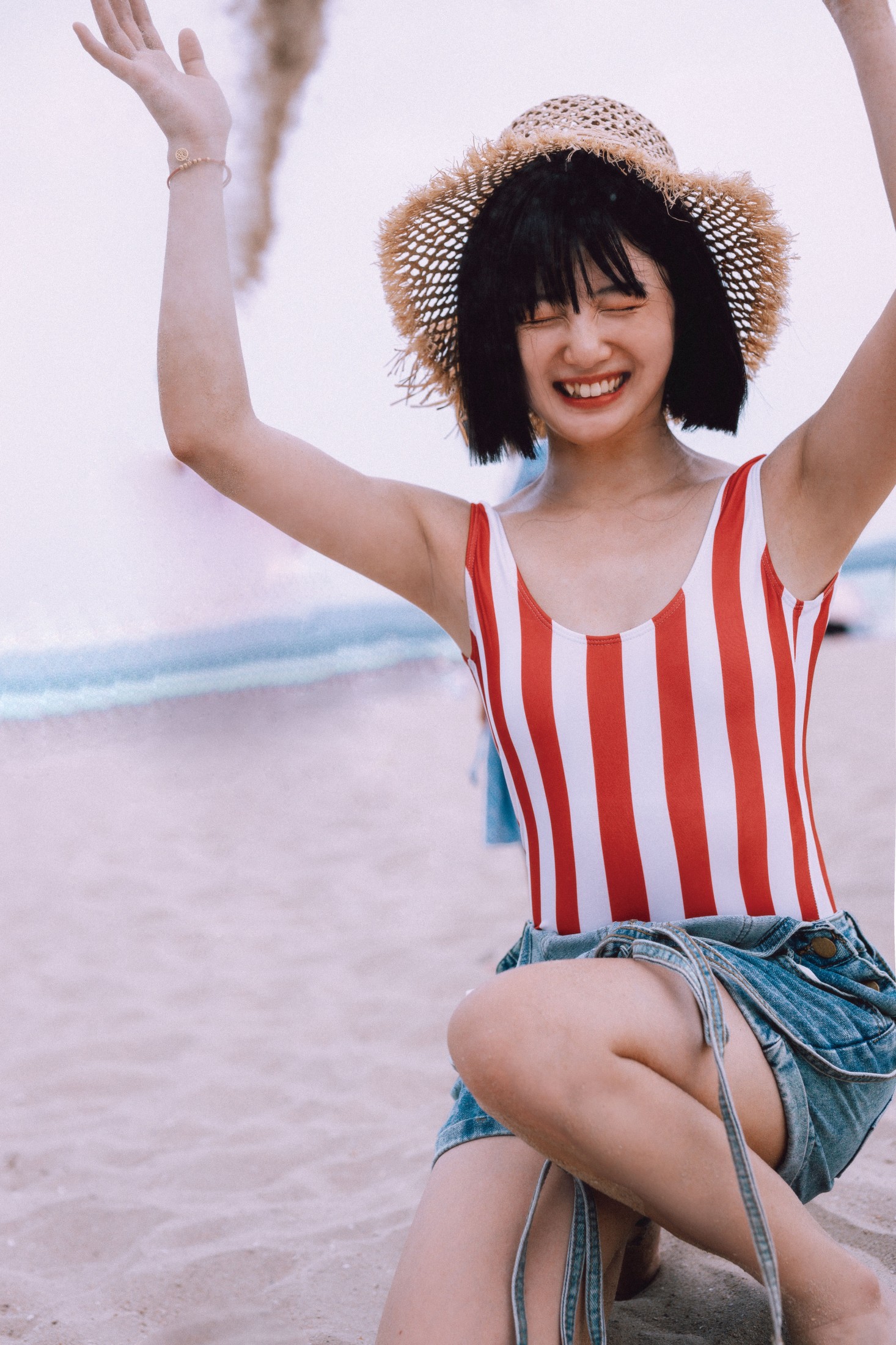 图片[5]-黎美汐 – 《红色沙滩少女》[42P]-COS写真在线网