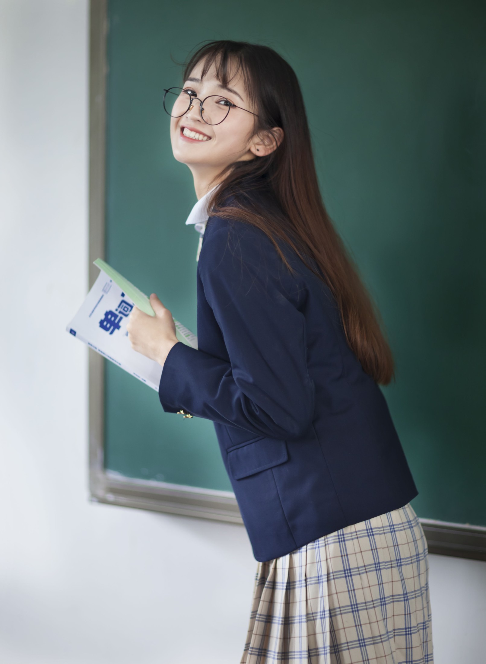 图片[6]-丫丫 – 《开学季》[22P]-COS写真在线网