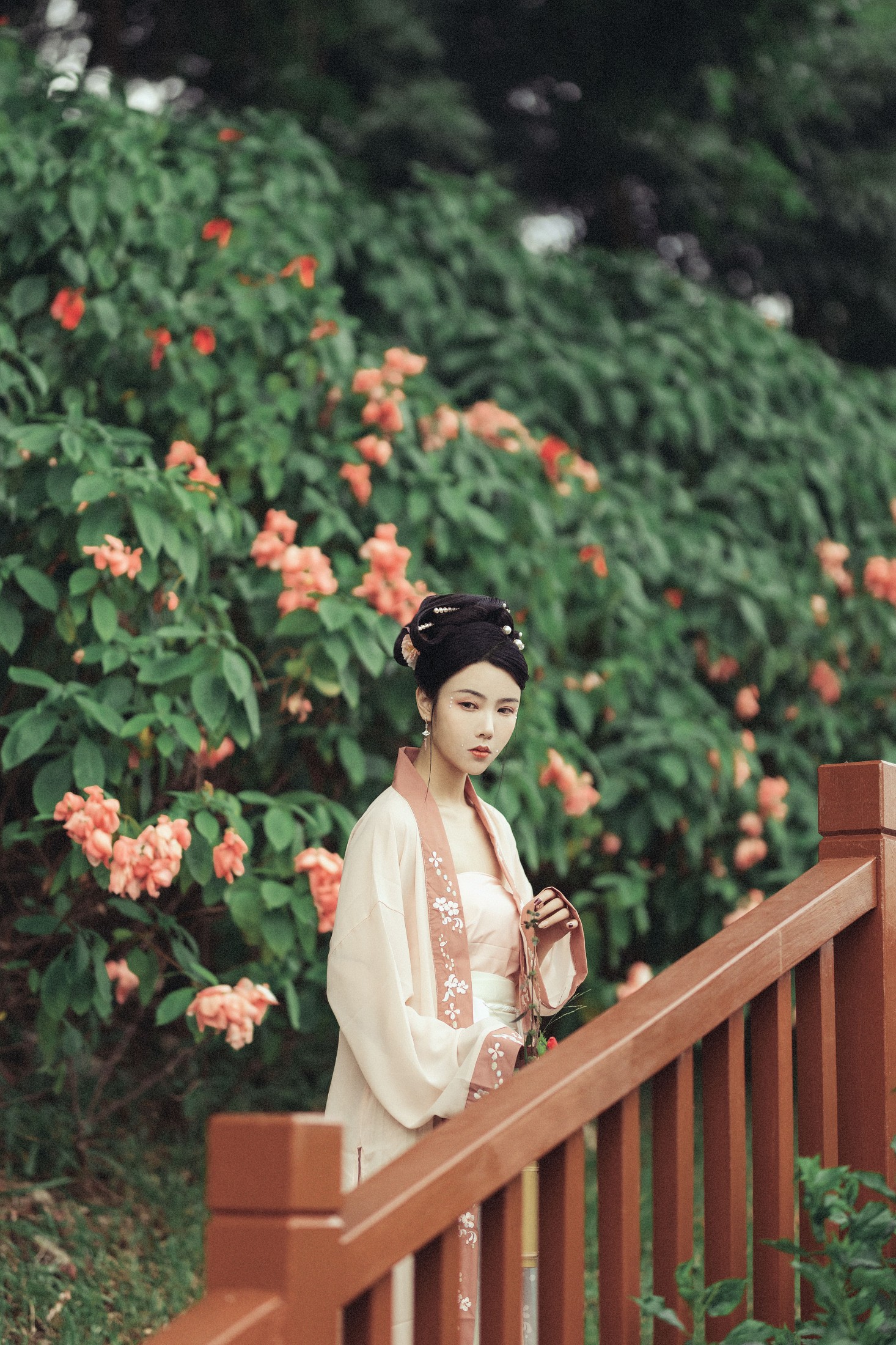 图片[6]-三重子-kiki – 《花期不待》[27P]-COS写真在线网