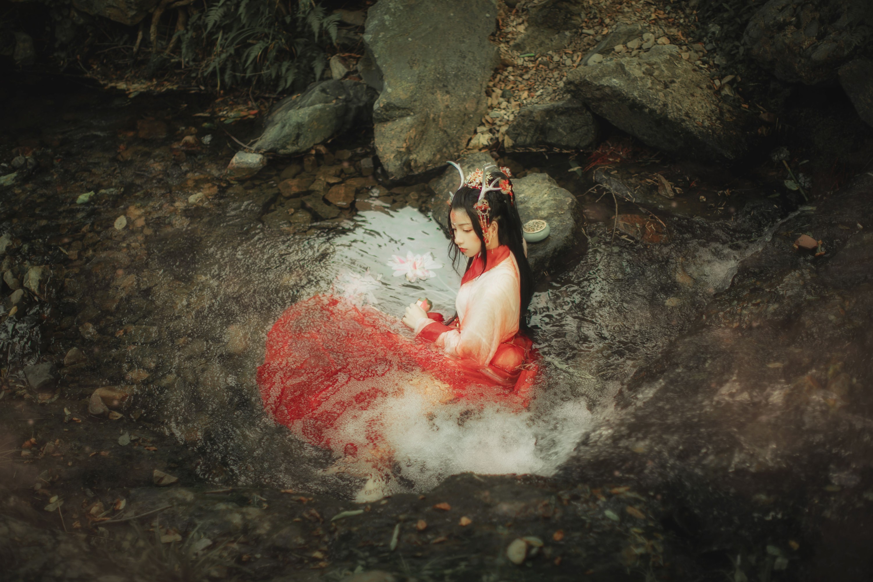 图片[6]-猪系少女日 – 《龙女》[22P]-COS写真在线网