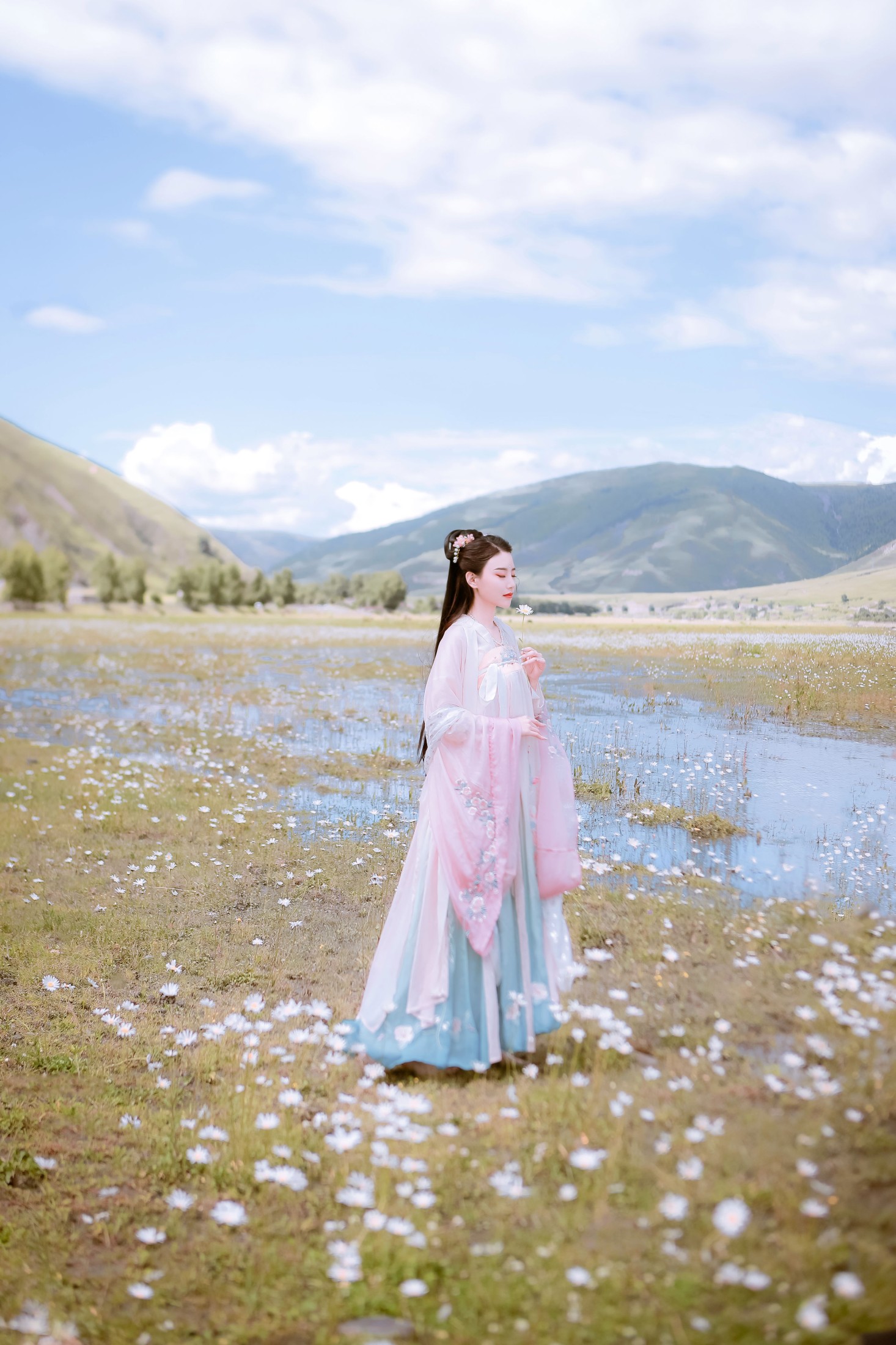 图片[6]-婷婷 – 《踏青》[22P]-COS写真在线网