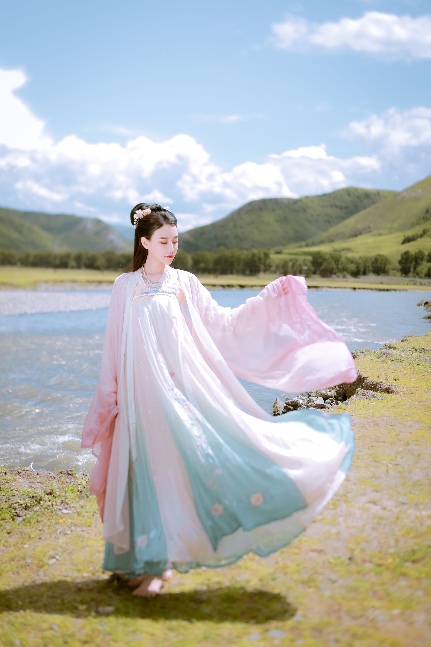 图片[3]-婷婷 – 《踏青》[22P]-COS写真在线网