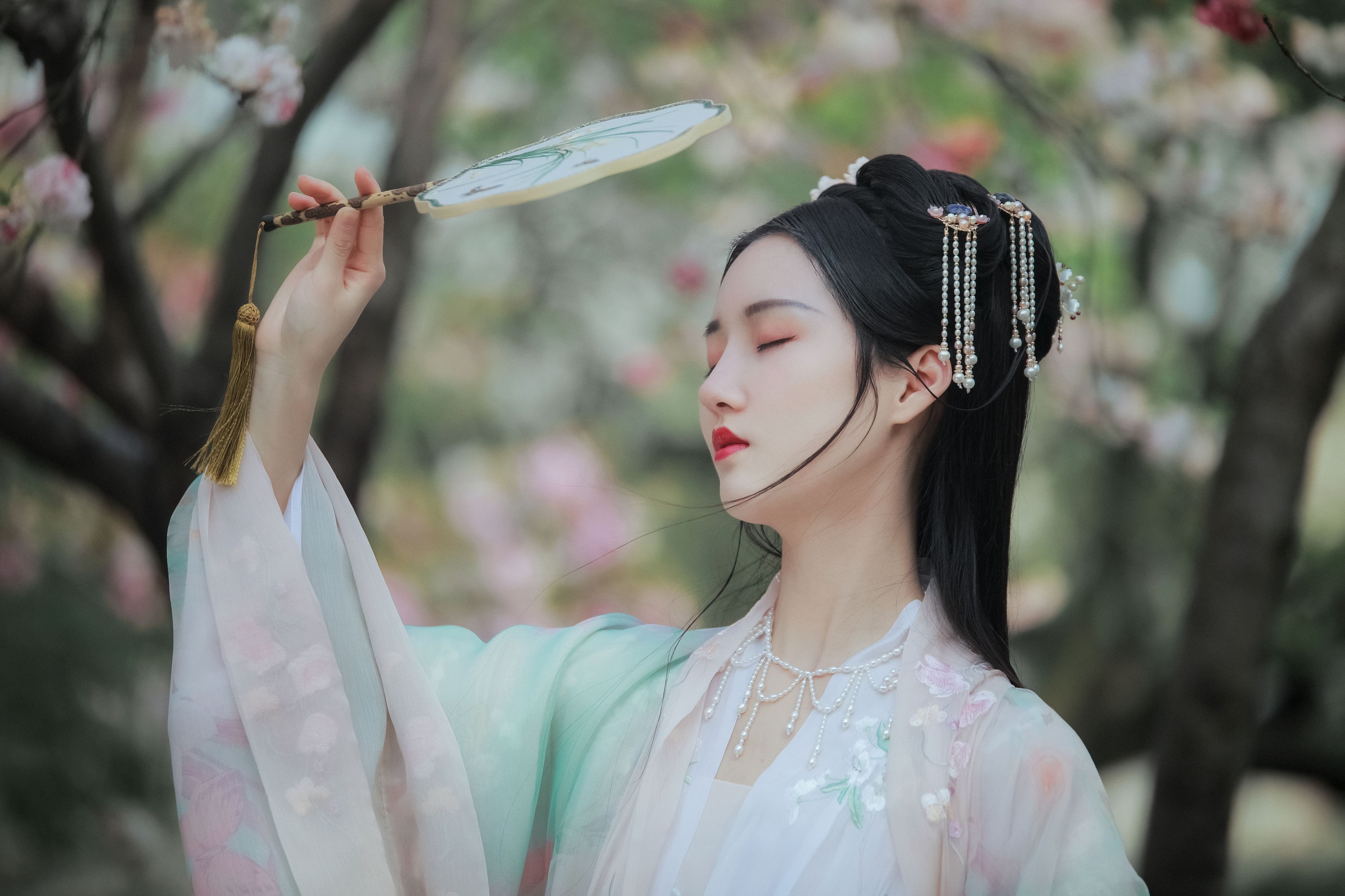 琦琦 – 《春如旧》[22P] 插图3