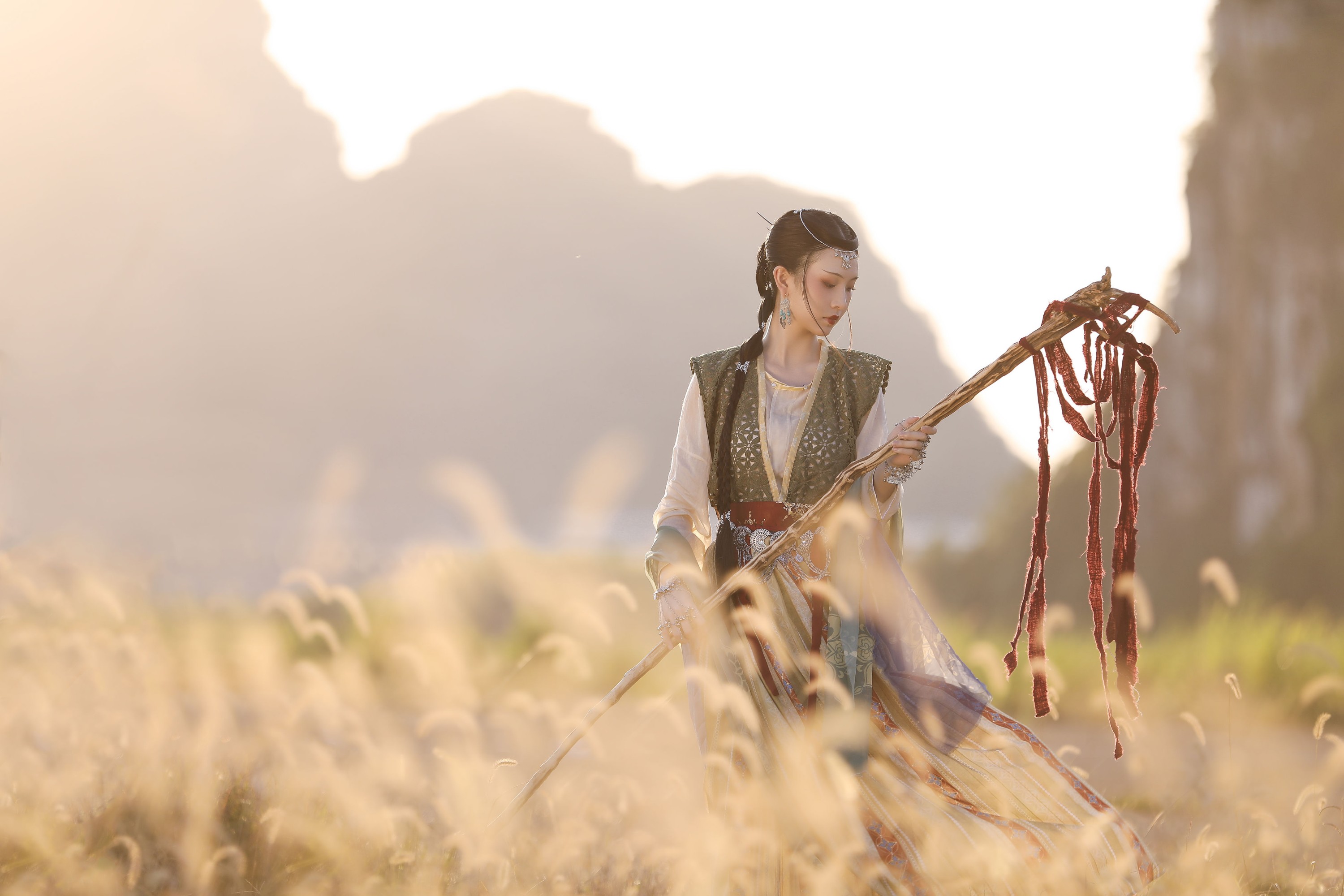 图片[5]-芝芝琪 – 《苗疆·祭司》[20P]-COS写真在线网