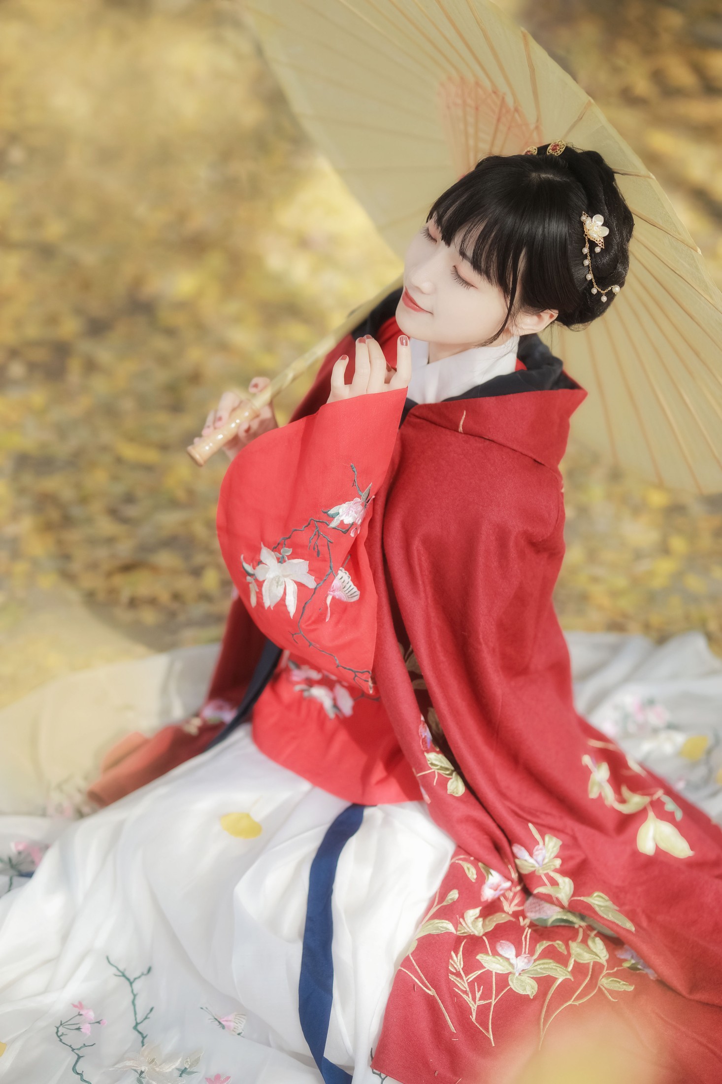 荞兜麻黛 – 《满园银杏落秋风》[29P] 插图5