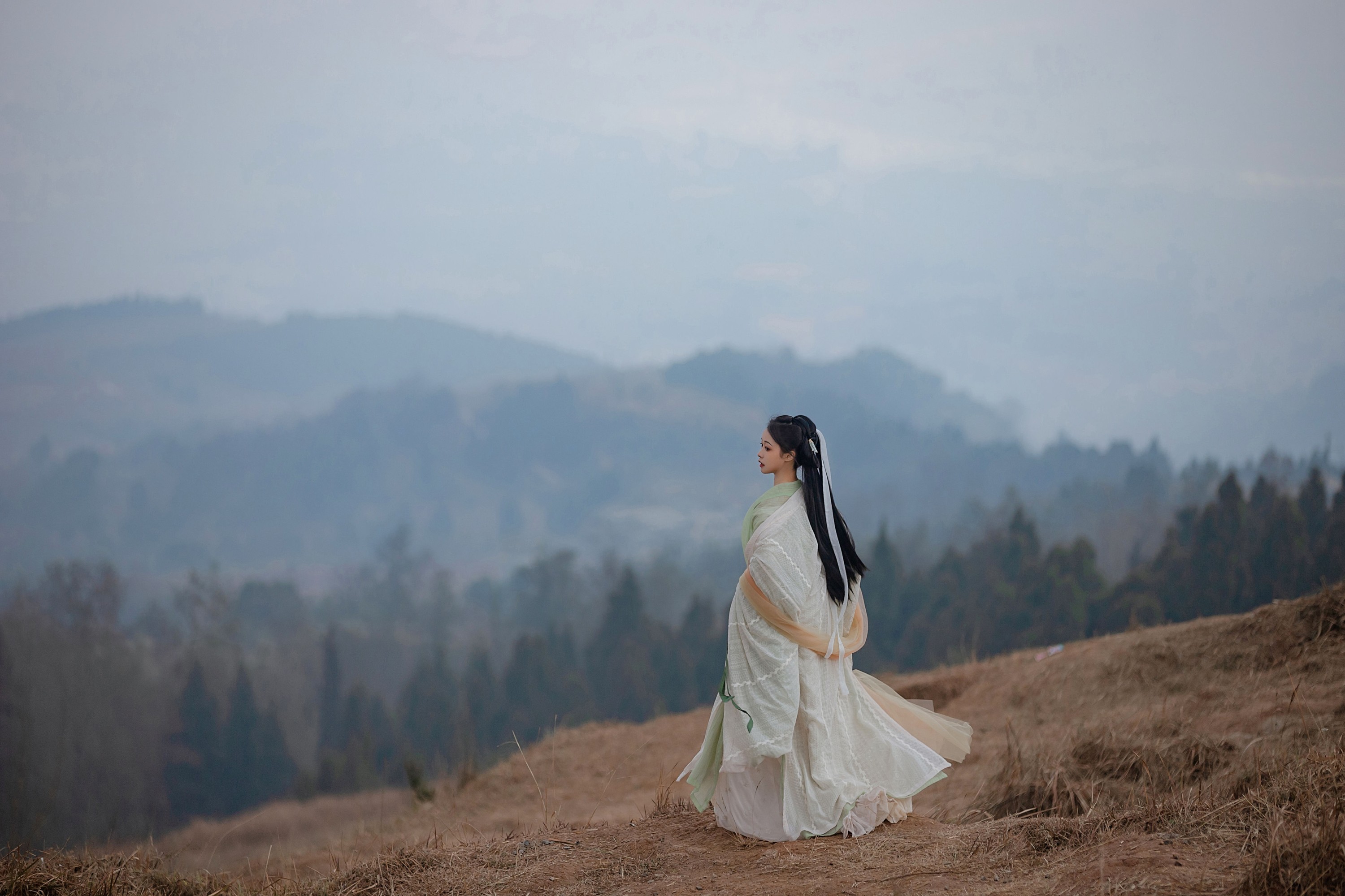 图片[6]-梨一依 – 《山雾》[23P]-COS写真在线网