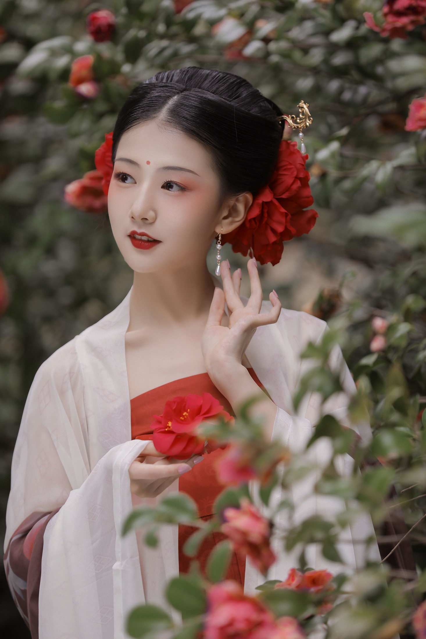 图片[6]-酸辣湯兒 – 《见山茶》[22P]-COS写真在线网