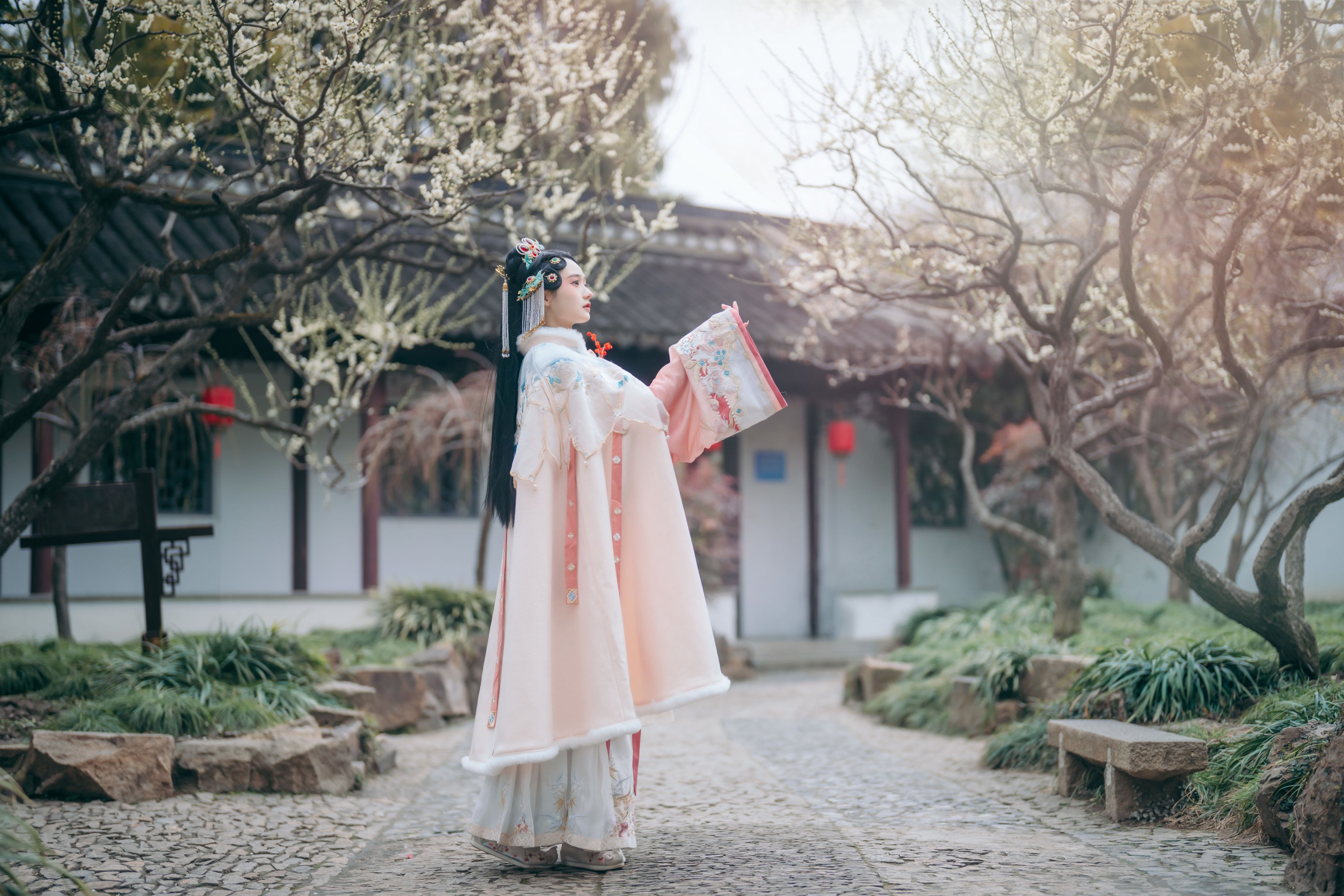 图片[6]-兔子Zzz不吃胡萝卜 – 《春来 · 二月梅》[23P]-COS写真在线网