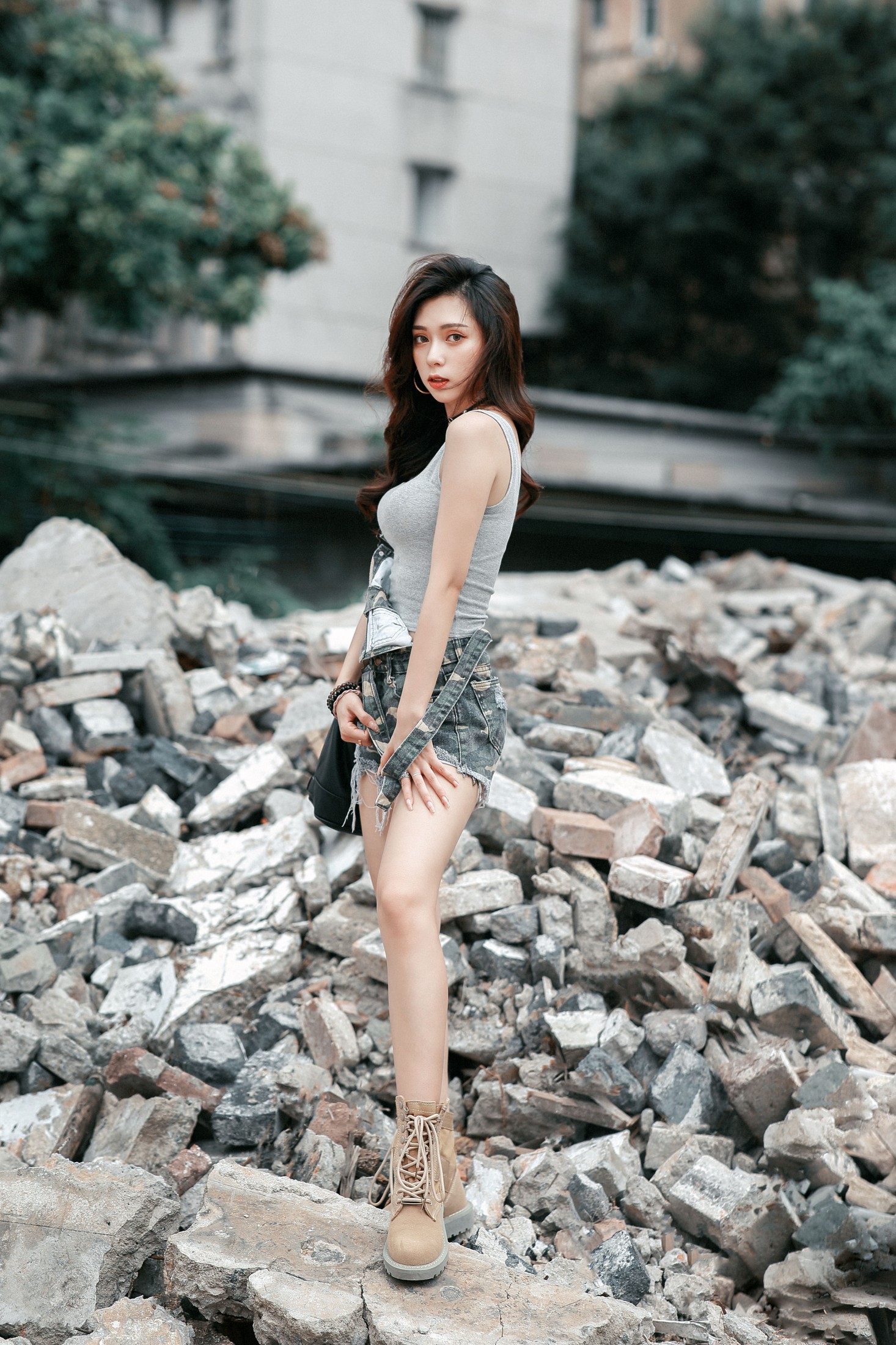 图片[3]-七七 – 《废墟女孩》[25P]-COS写真在线网