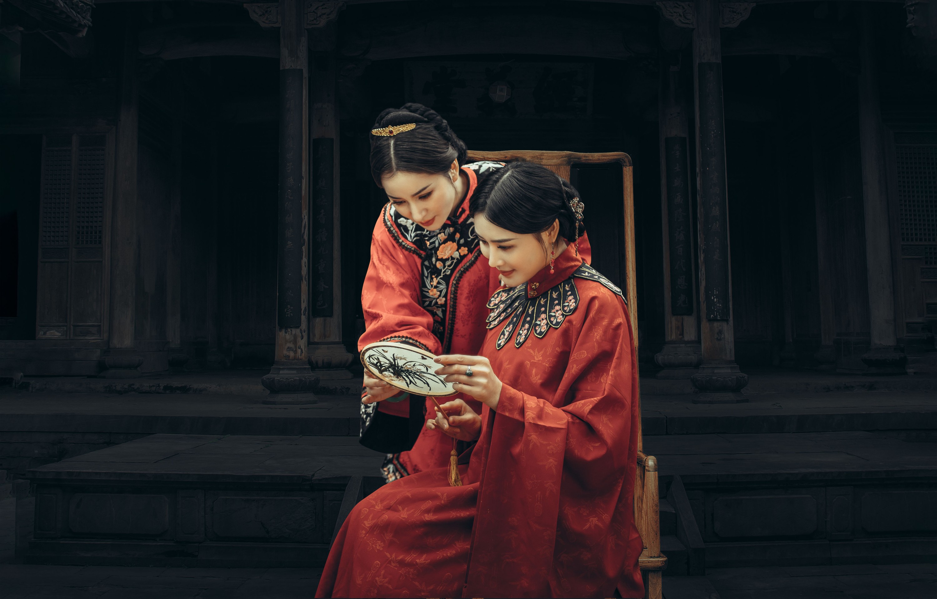 图片[6]-敏敏 狮子女王 – 《乡愁如酒》[26P]-COS写真在线网