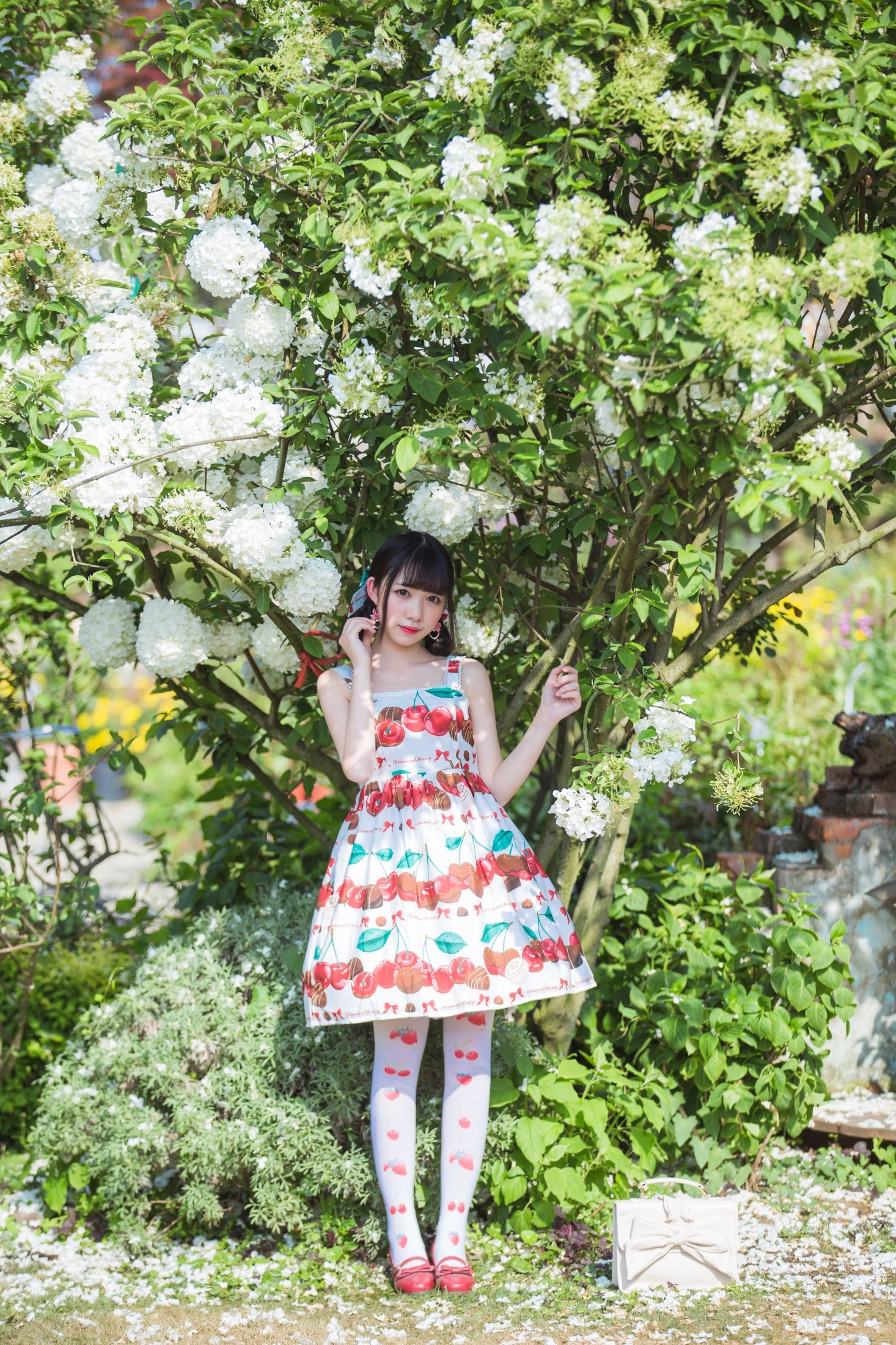 图片[6]-小风加载中 – 《绣球花》[43P]-COS写真在线网