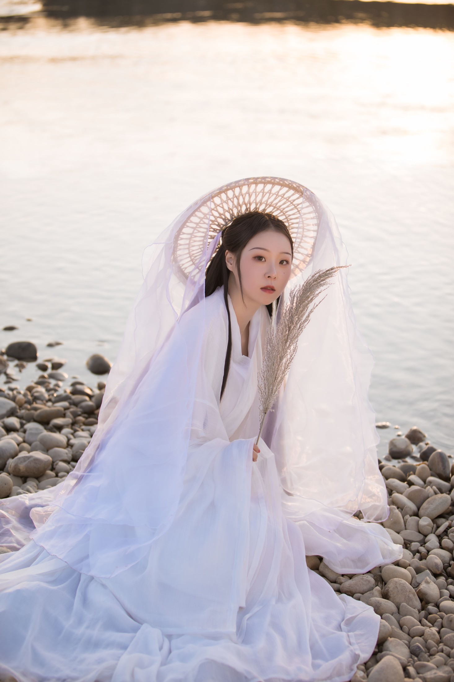 图片[6]-卓妍 – 《萤火》[28P]-COS写真在线网