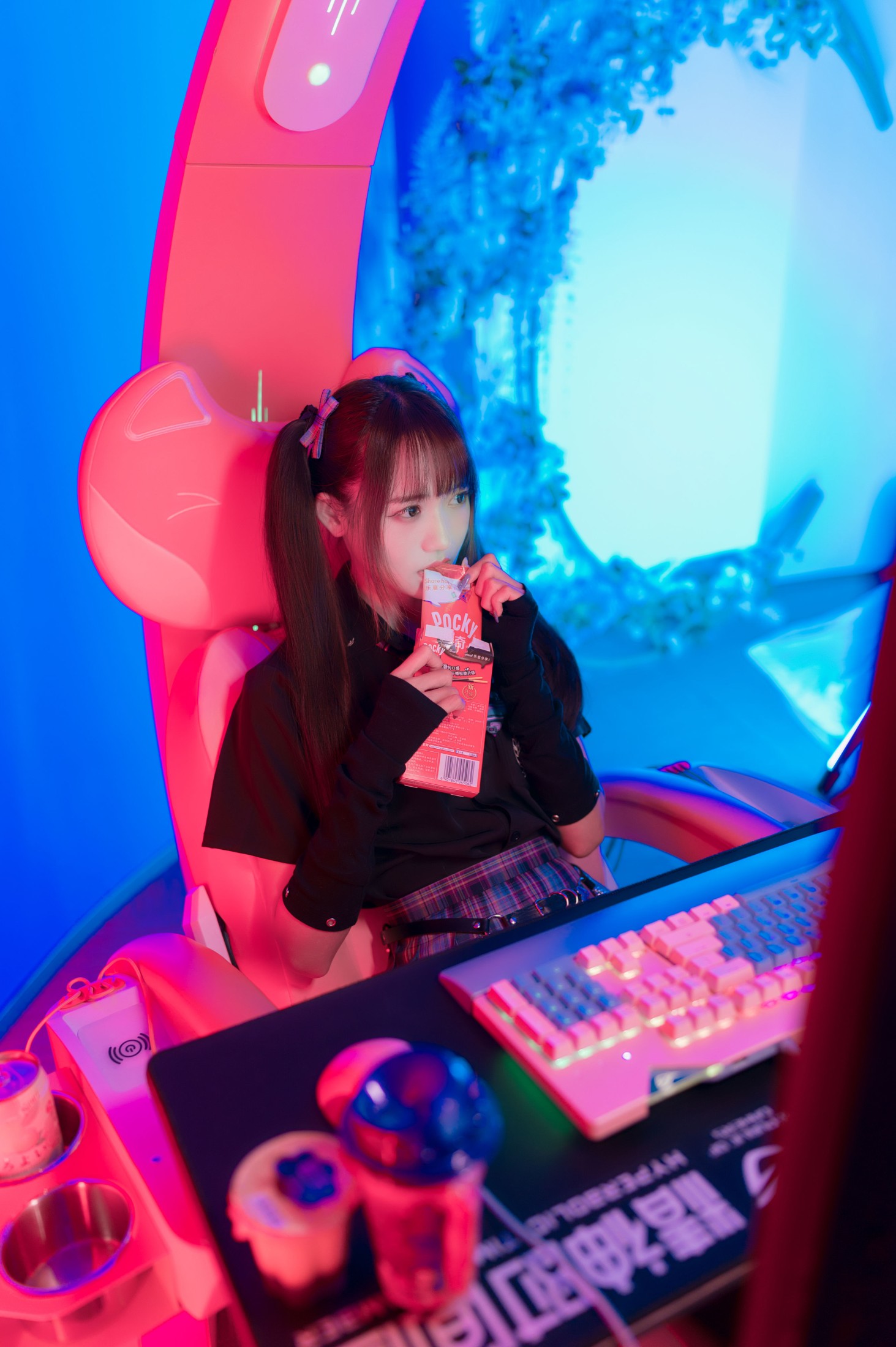 图片[3]-兔子Zzz不吃胡萝卜 – 《电竞少女》[22P]-COS写真在线网