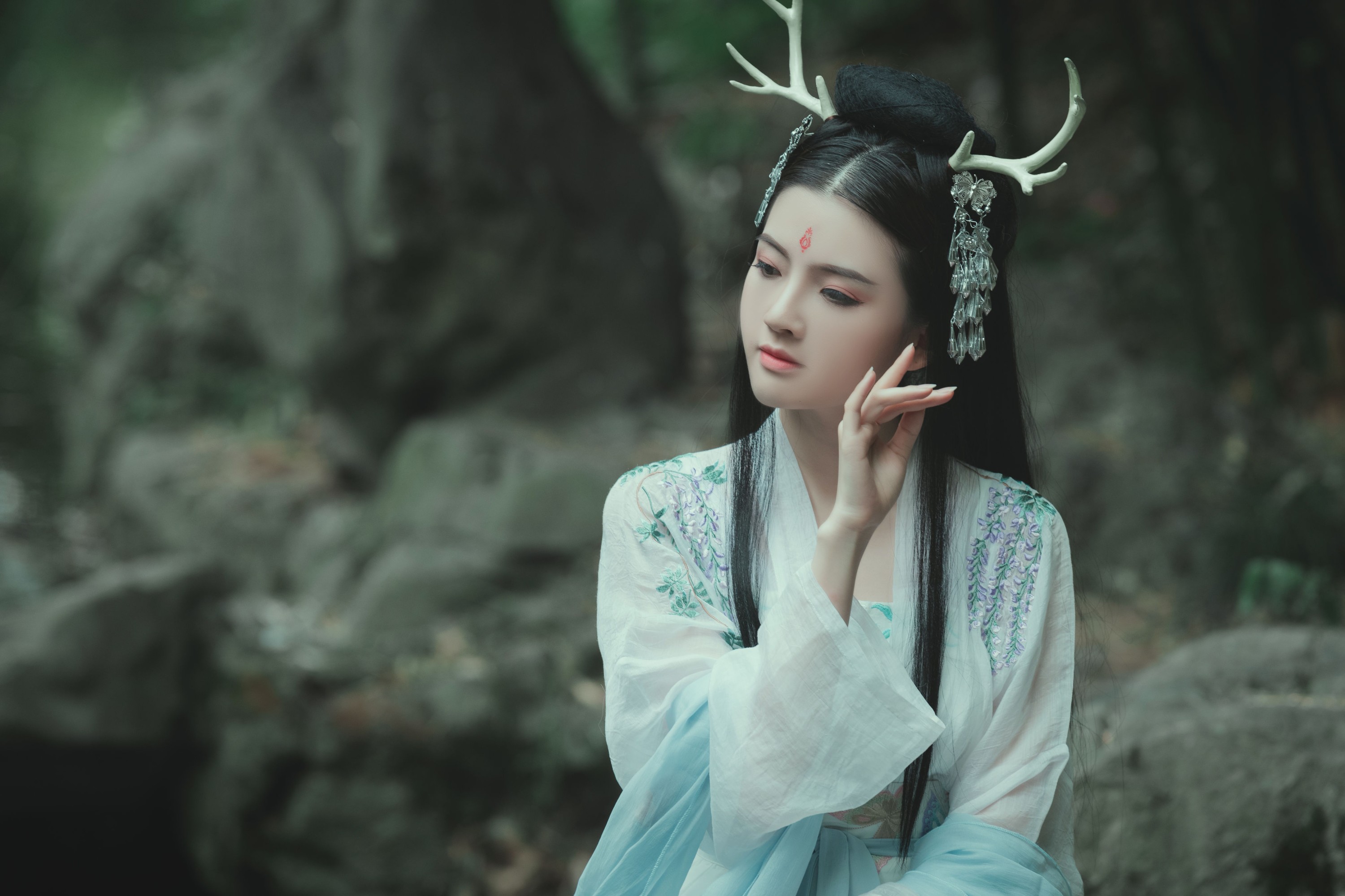 图片[3]-Tifa丁小妮 – 《夫诸》[20P]-COS写真在线网