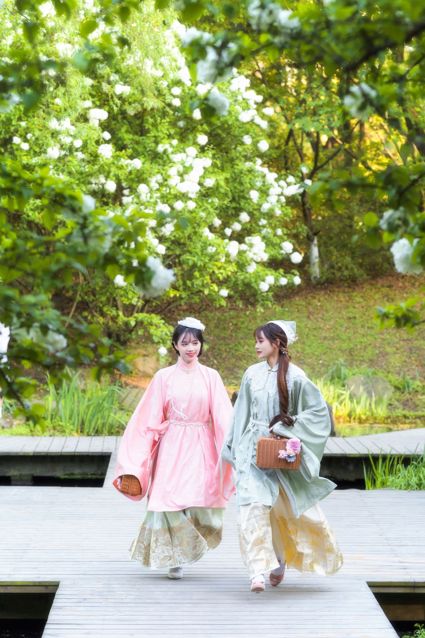 图片[5]-贰加六 兔子Zzz不吃胡萝卜 – 《踏春》[33P]-COS写真在线网