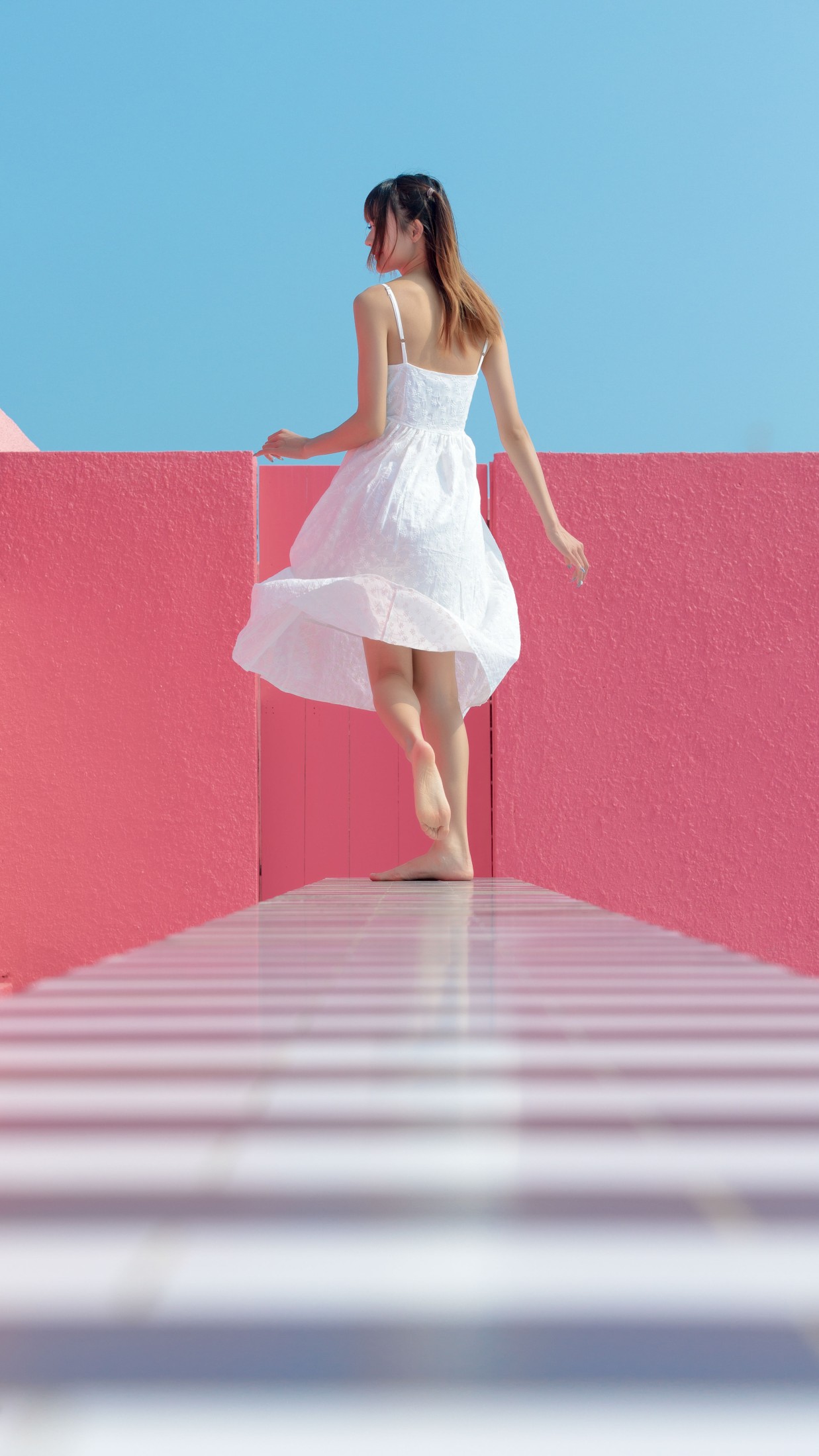 图片[4]-兔子Zzz不吃胡萝卜 – 《彩色迷宫》[32P]-COS写真在线网