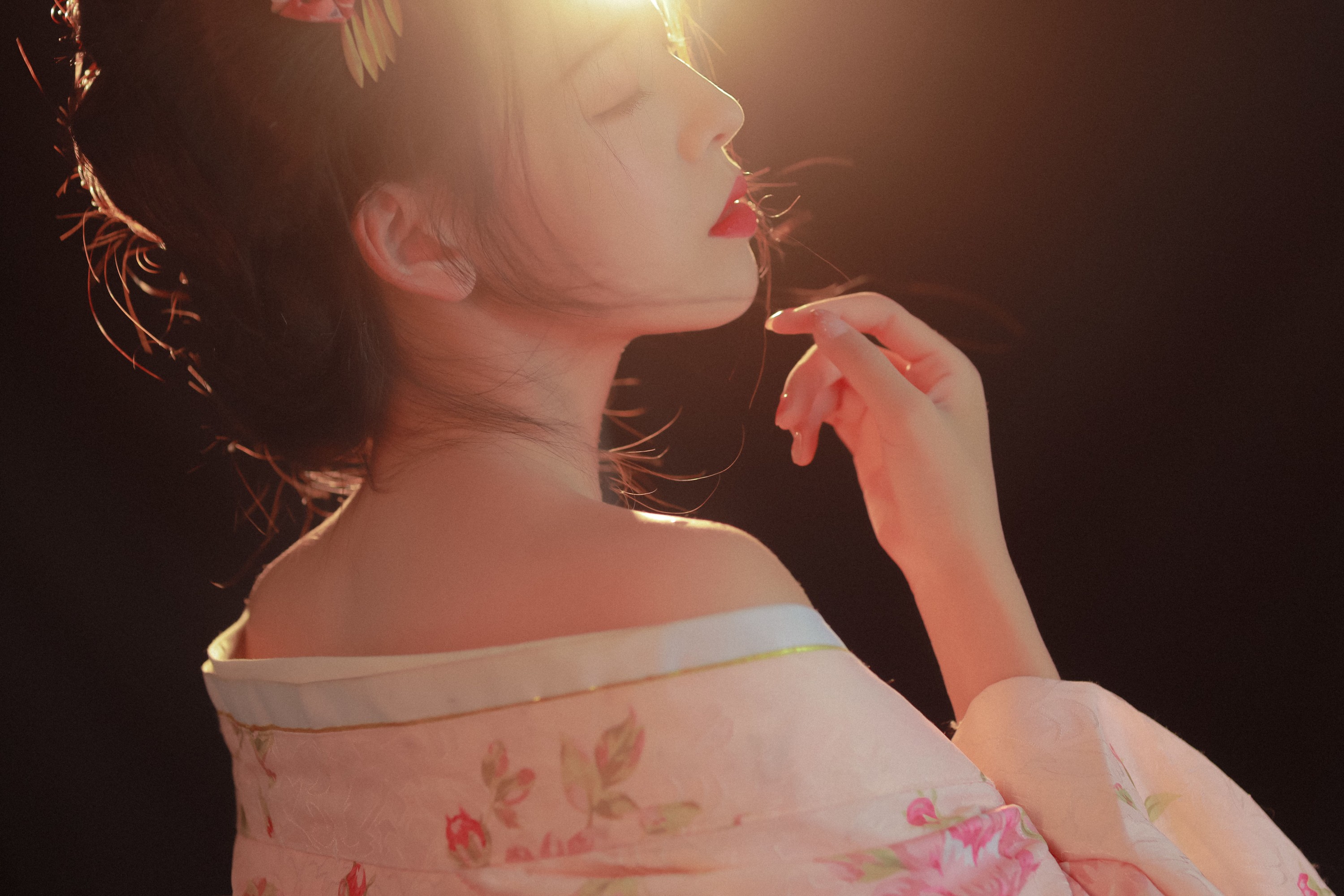 图片[6]-秦朝歌 – 《神明少女》[22P]-COS写真在线网