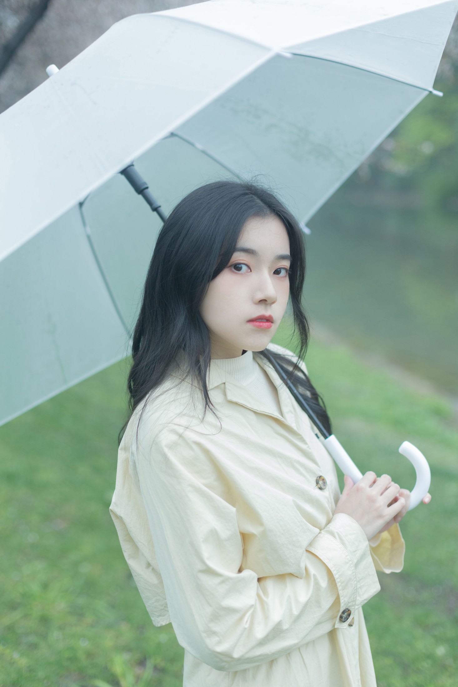 图片[4]-靜鏡婧 – 《下雨的时候》[28P]-COS写真在线网