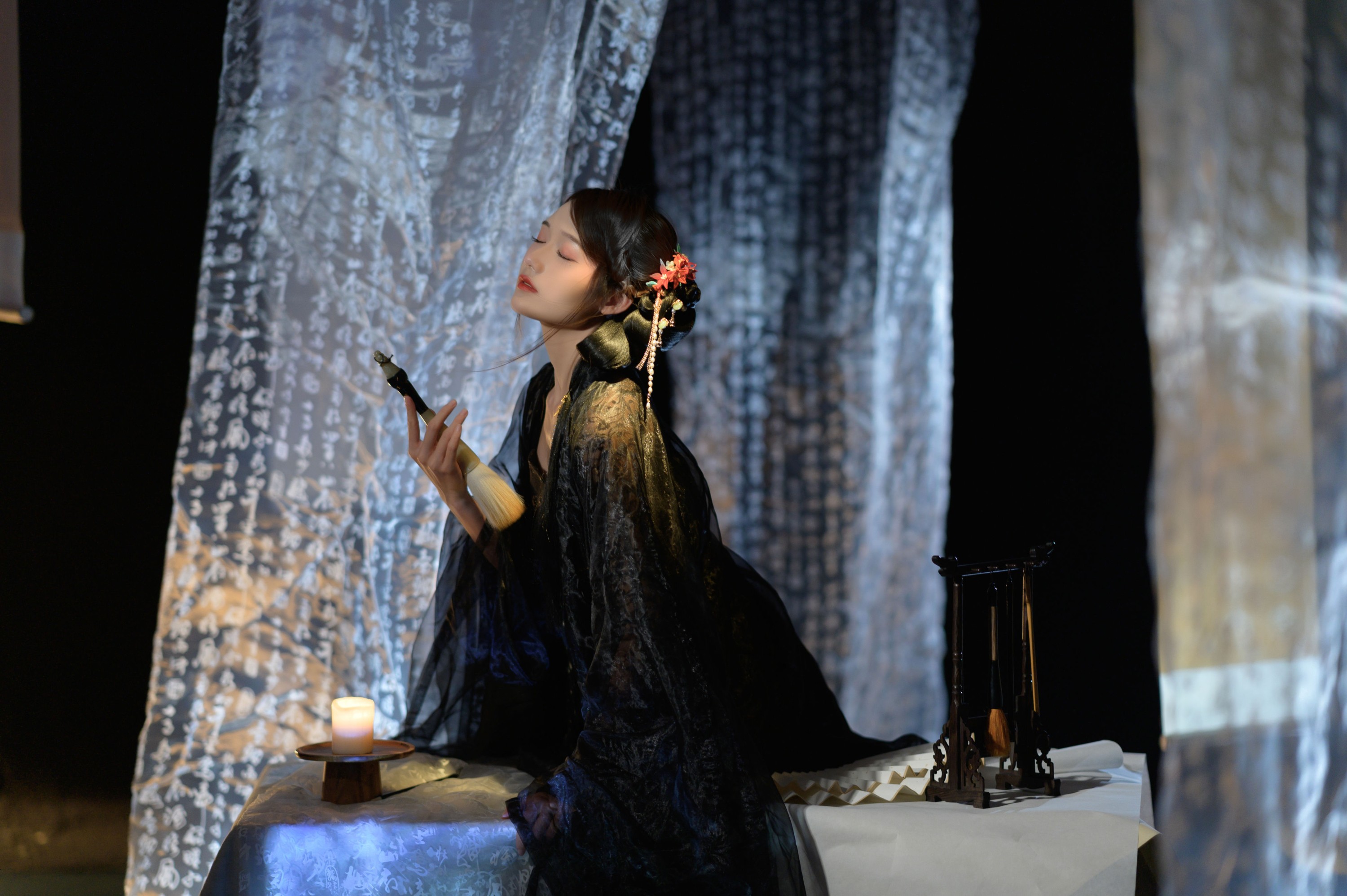 图片[4]-兔子Zzz不吃胡萝卜 – 《执笔之思》[36P]-COS写真在线网