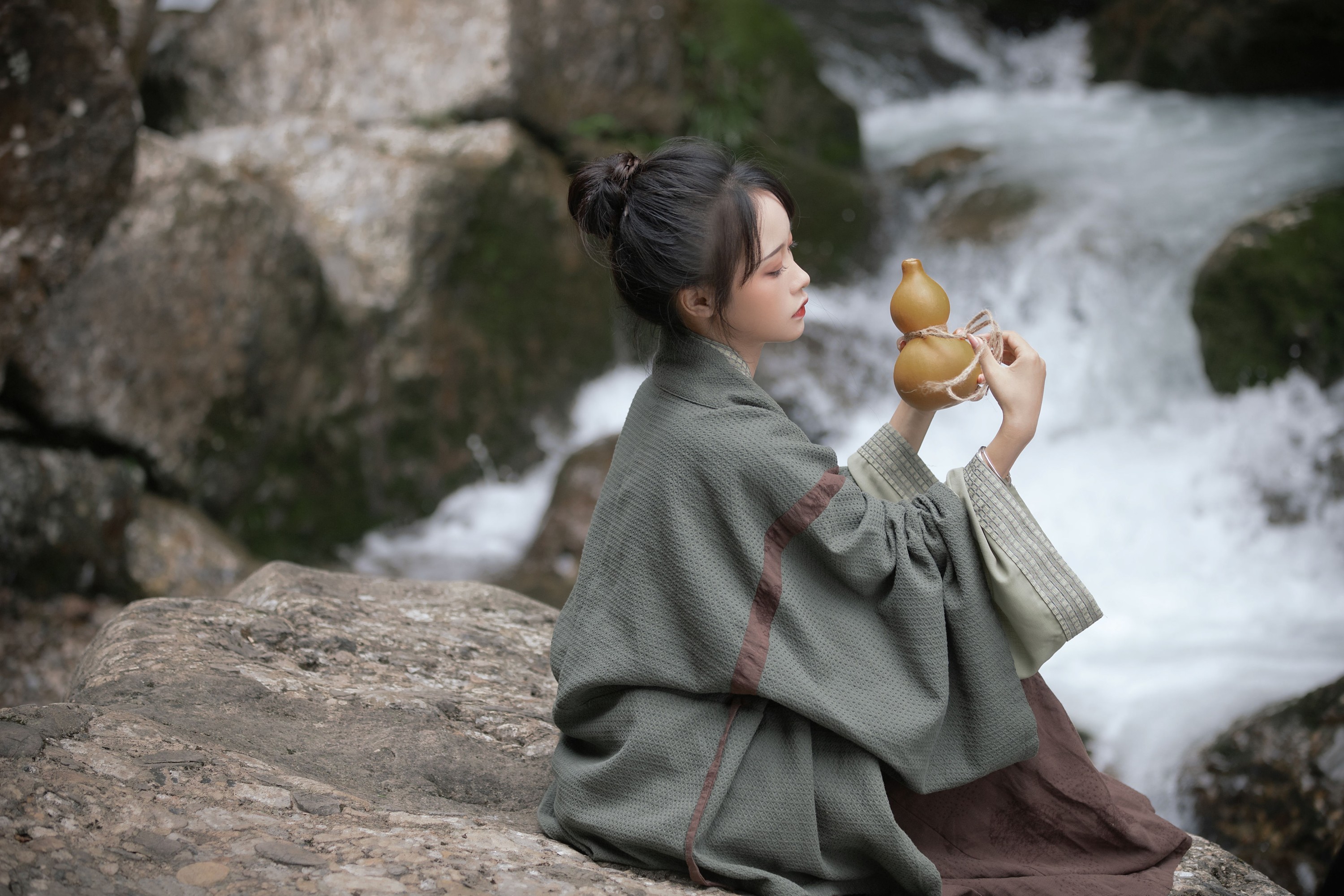 图片[6]-梨一依 – 《上山》[38P]-COS写真在线网