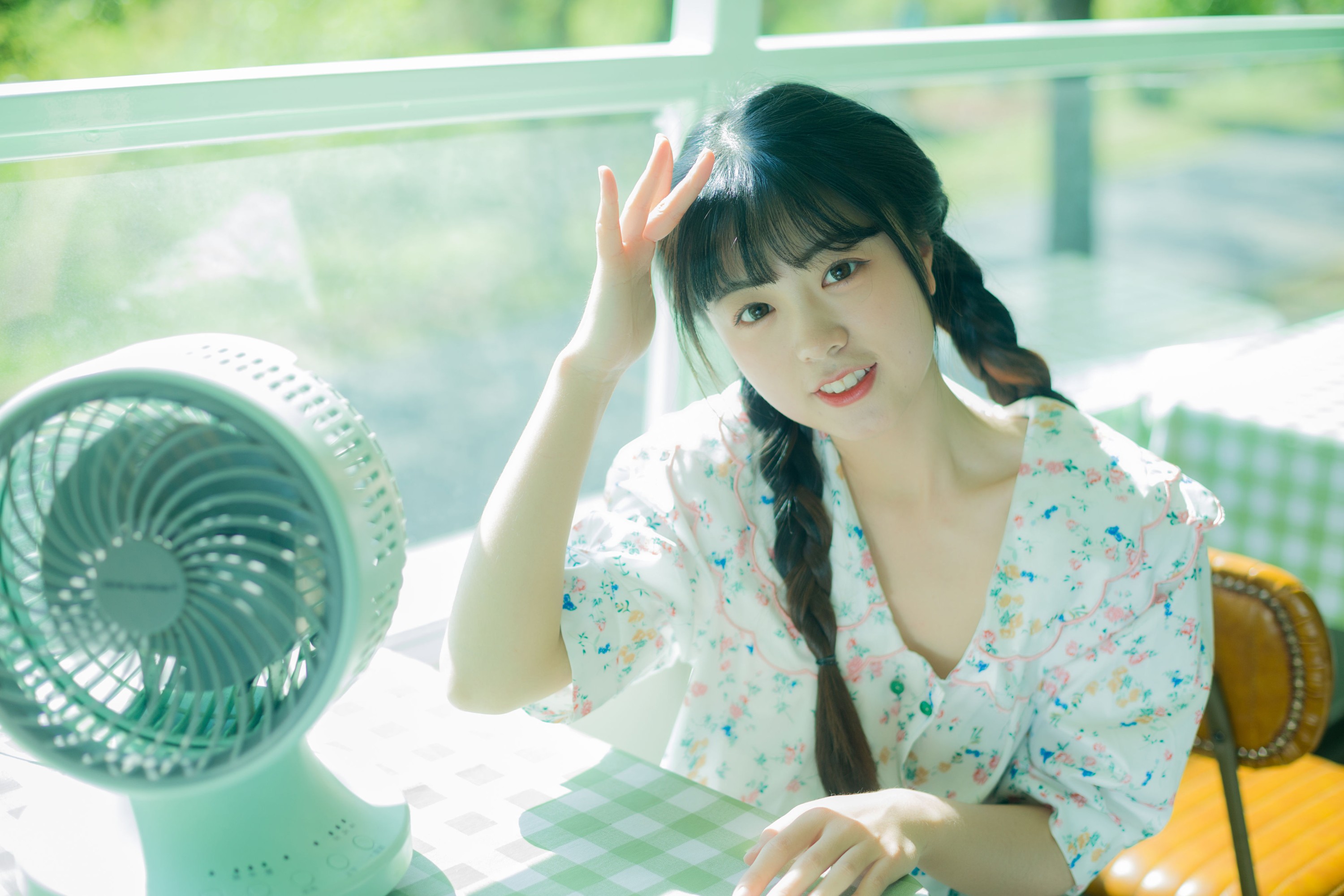 图片[4]-一只暖暖 – 《藏在巴士角落的快乐》[28P]-COS写真在线网