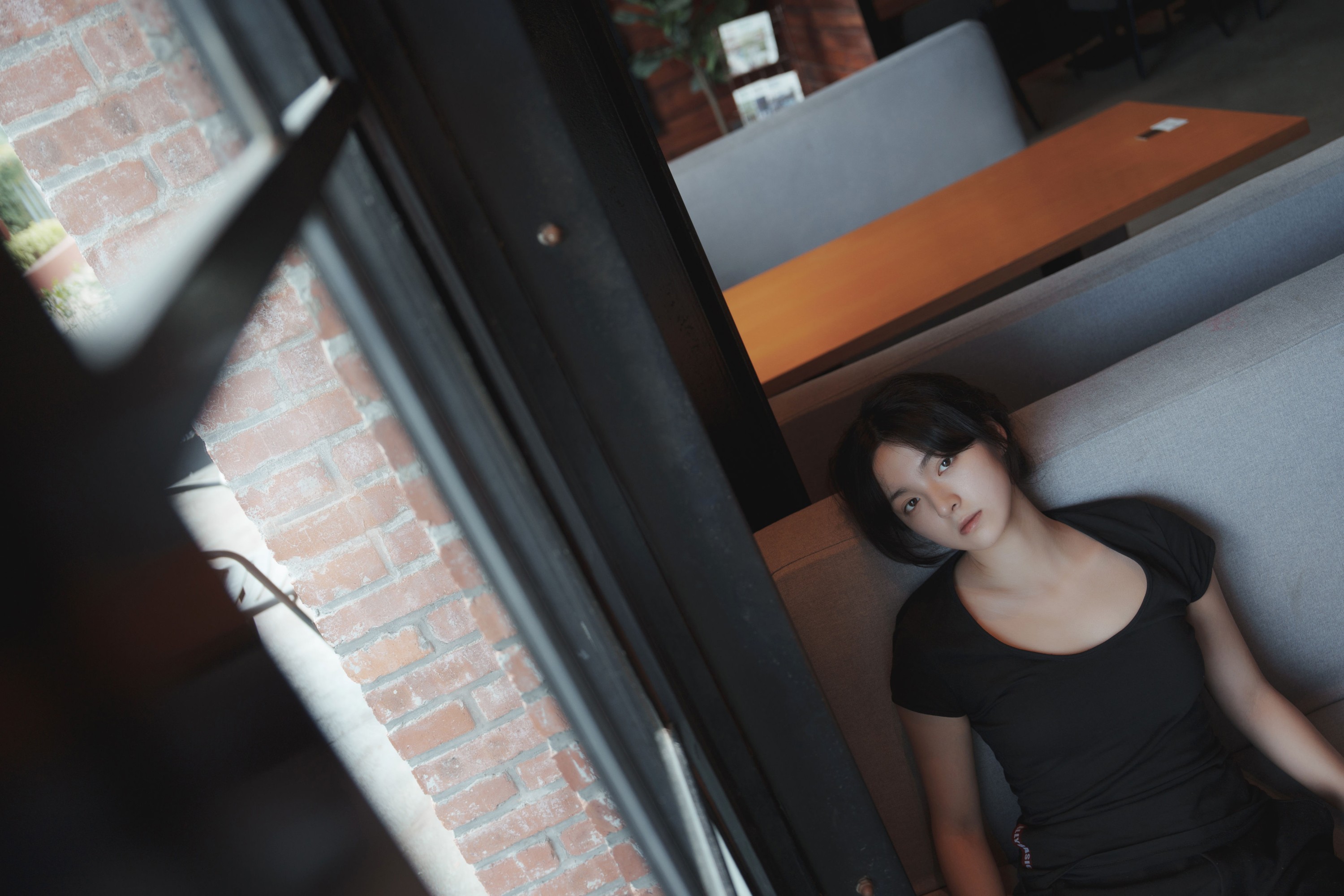图片[6]-冯玉憬 – 《咖啡屋里的素颜女孩》[32P]-COS写真在线网