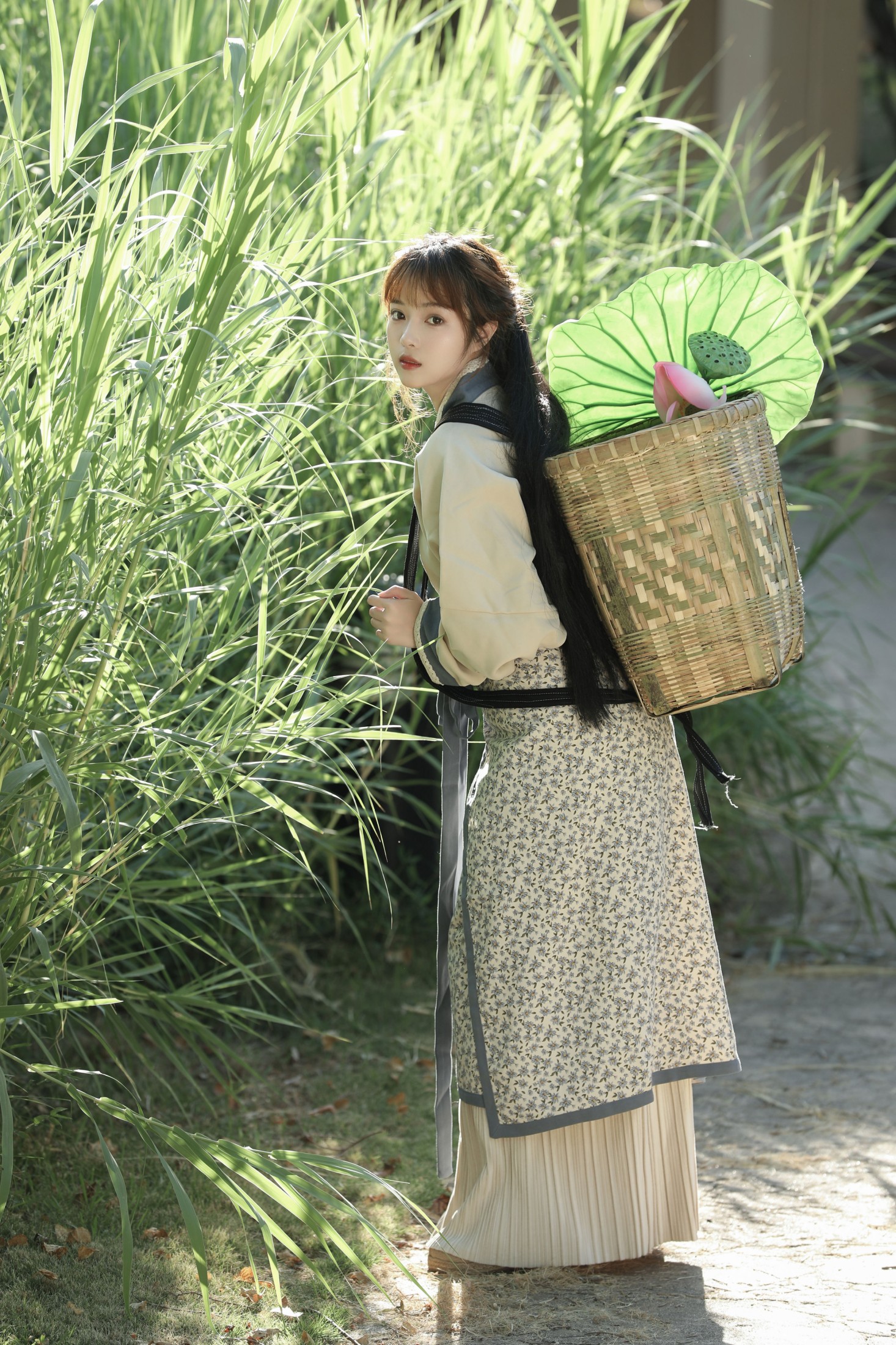 图片[3]-小薇人儿 – 《采荷》[38P]-COS写真在线网