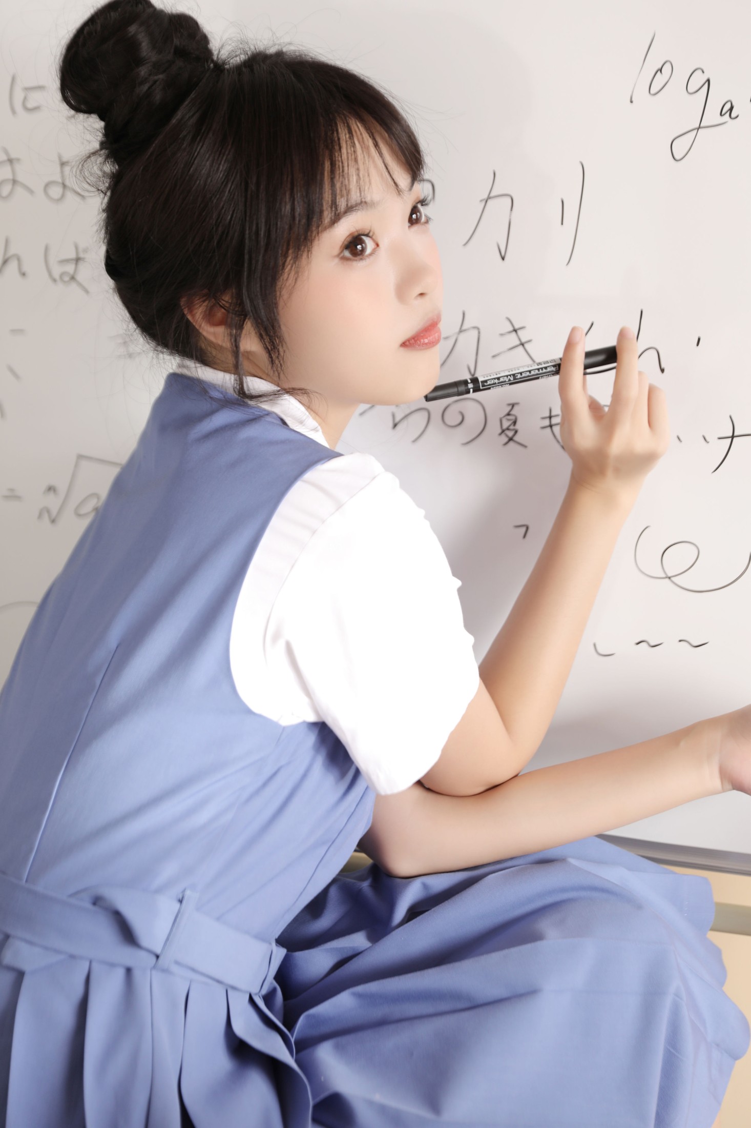 图片[4]-小薇人儿 – 《青春笑忘书》[38P]-COS写真在线网