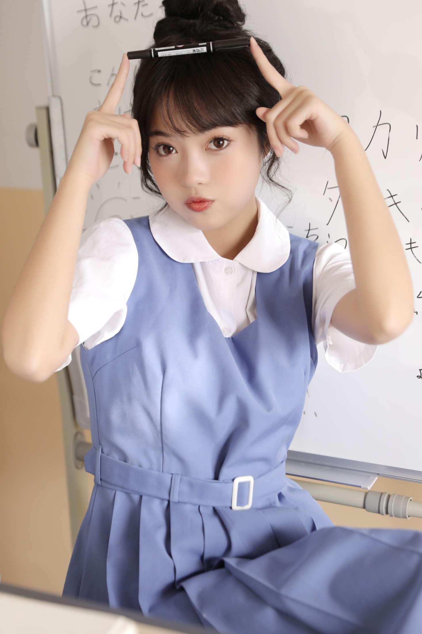 图片[6]-小薇人儿 – 《青春笑忘书》[38P]-COS写真在线网