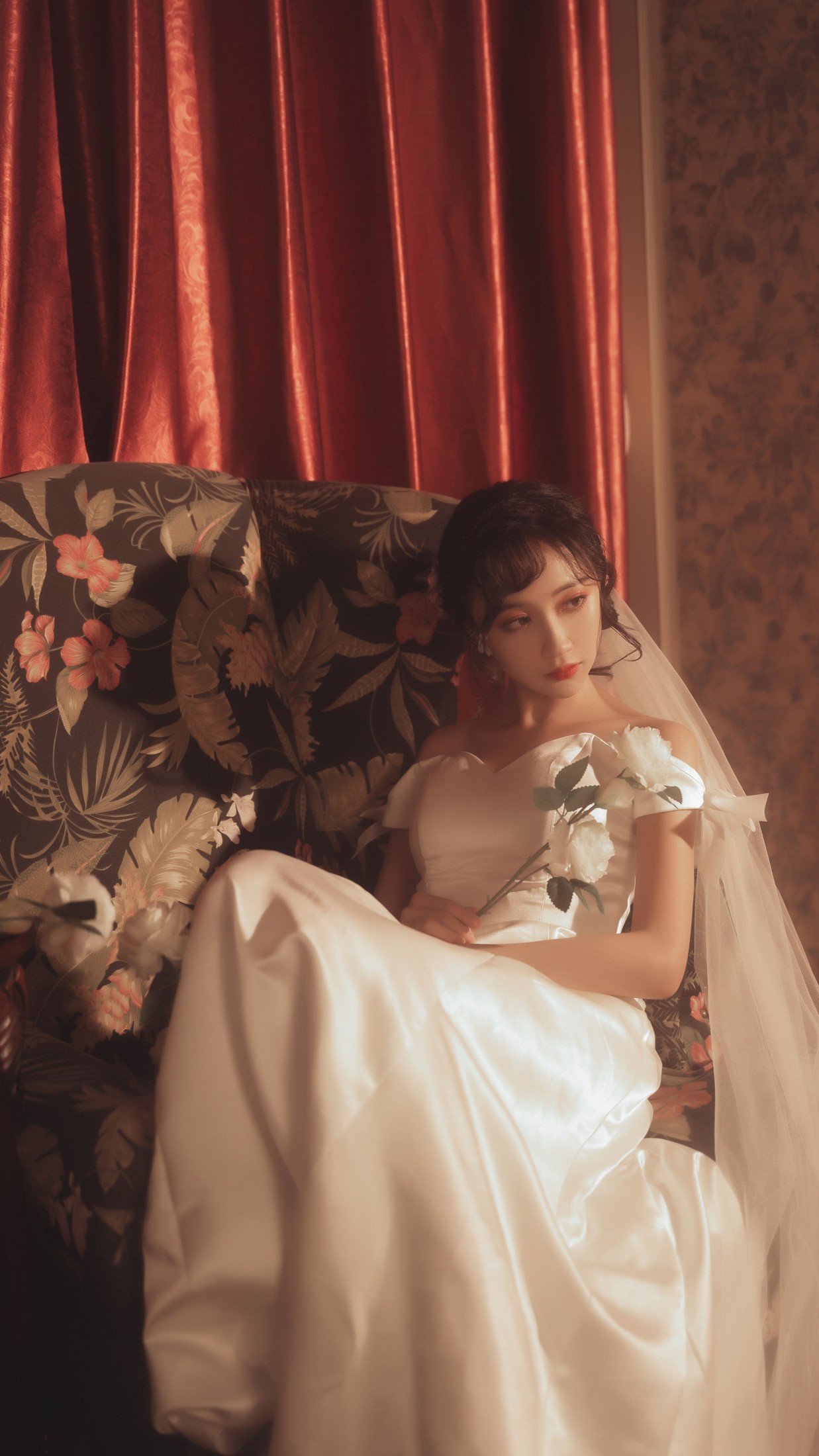 图片[4]-绮罗生的小苏苏 – 《复古婚纱》[27P]-COS写真在线网