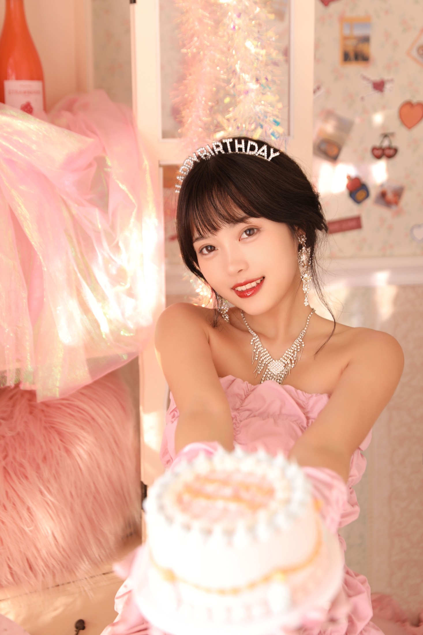 图片[4]-小薇人儿 – 《快乐万岁》[27P]-COS写真在线网