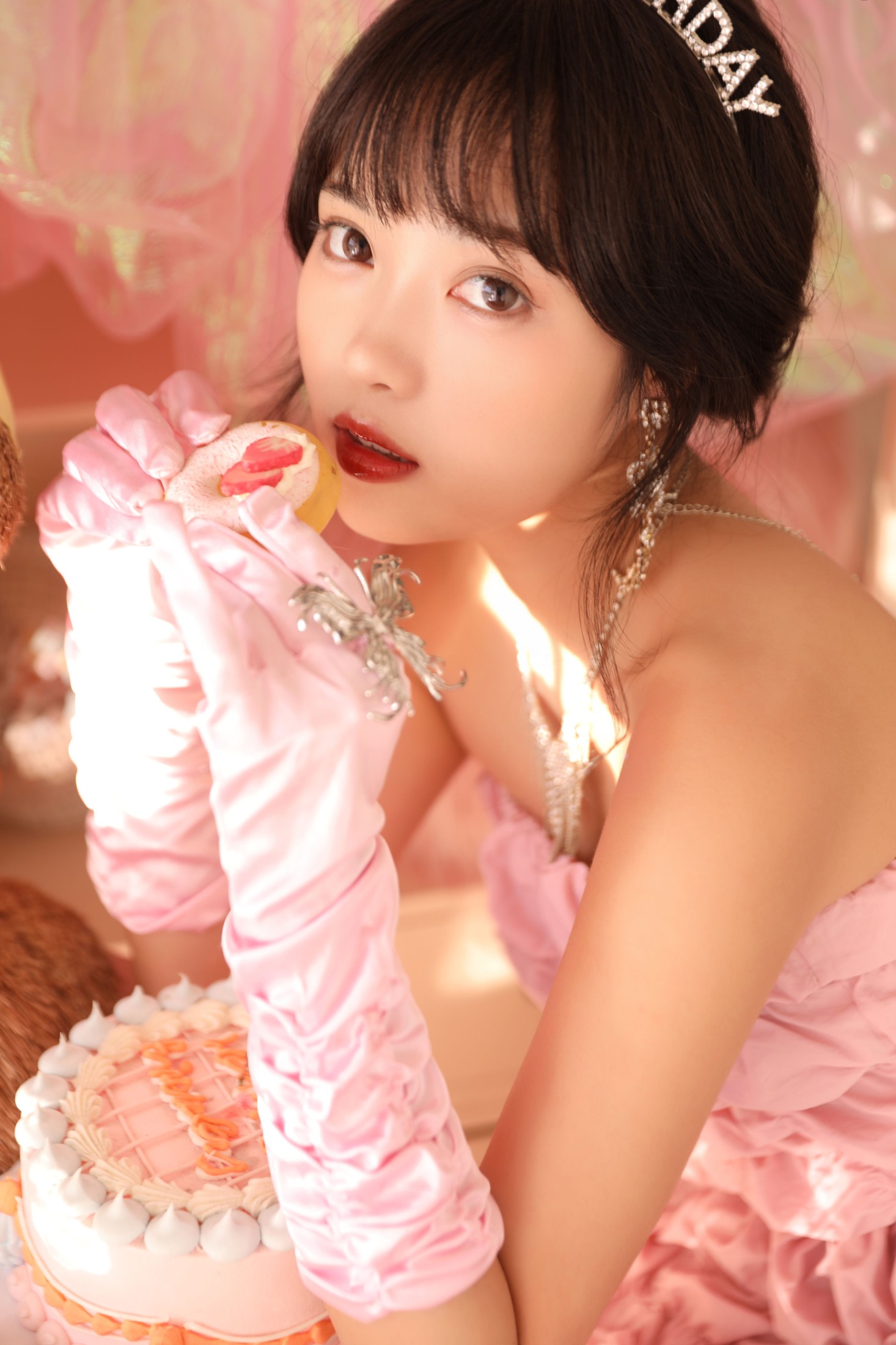 图片[6]-小薇人儿 – 《快乐万岁》[27P]-COS写真在线网