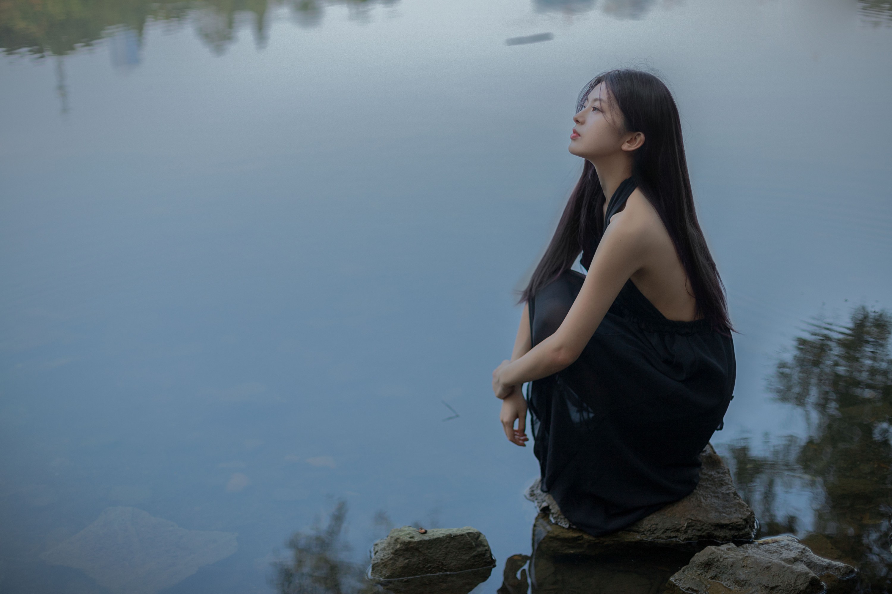 图片[6]-张张包 – 《安静的绿》[25P]-COS写真在线网