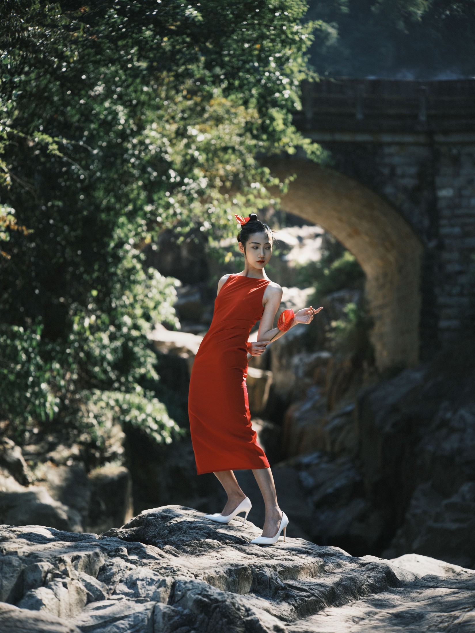 图片[6]-o1ne万 – 《关于红》[47P]-COS写真在线网