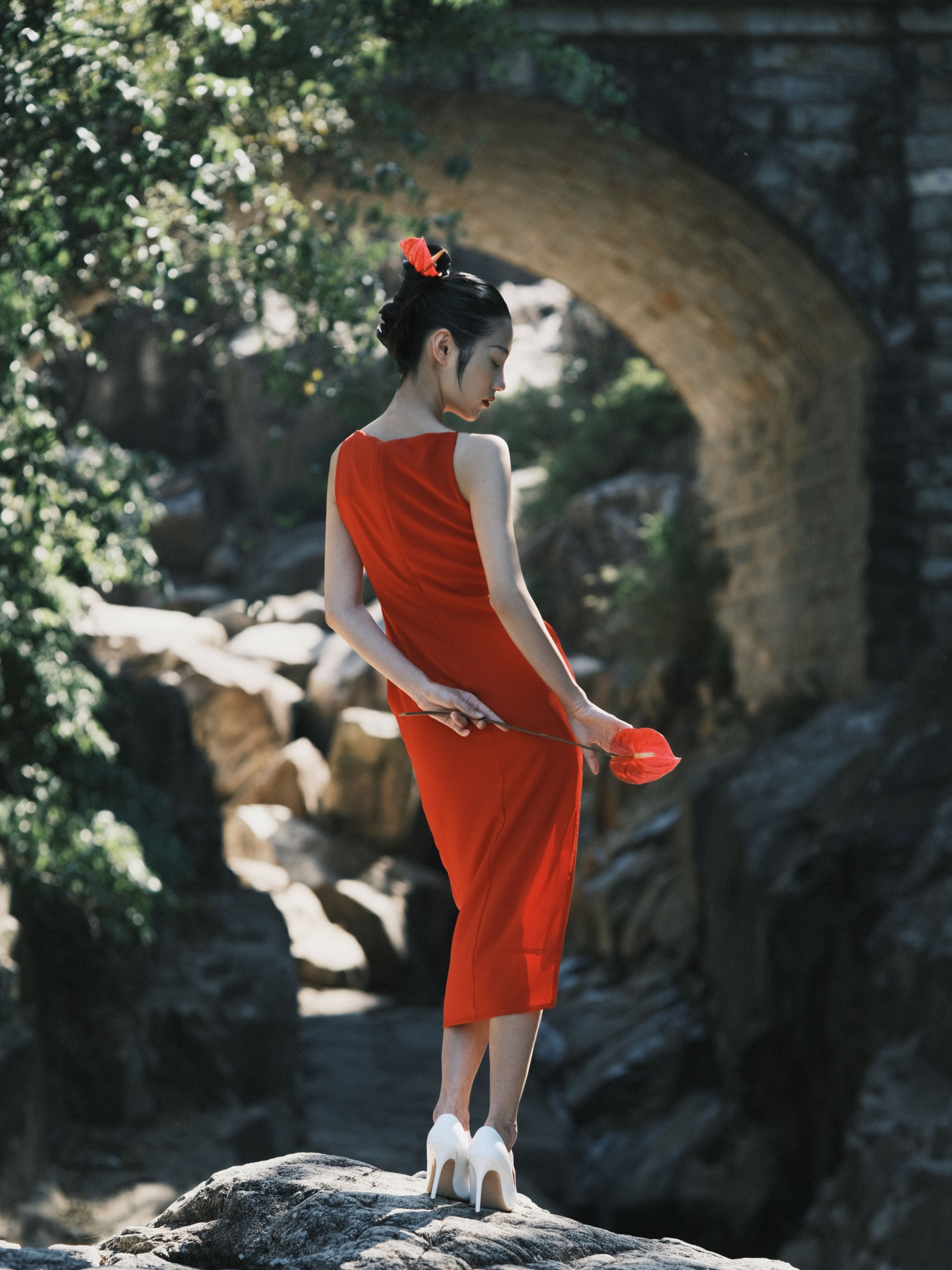 图片[3]-o1ne万 – 《关于红》[47P]-COS写真在线网