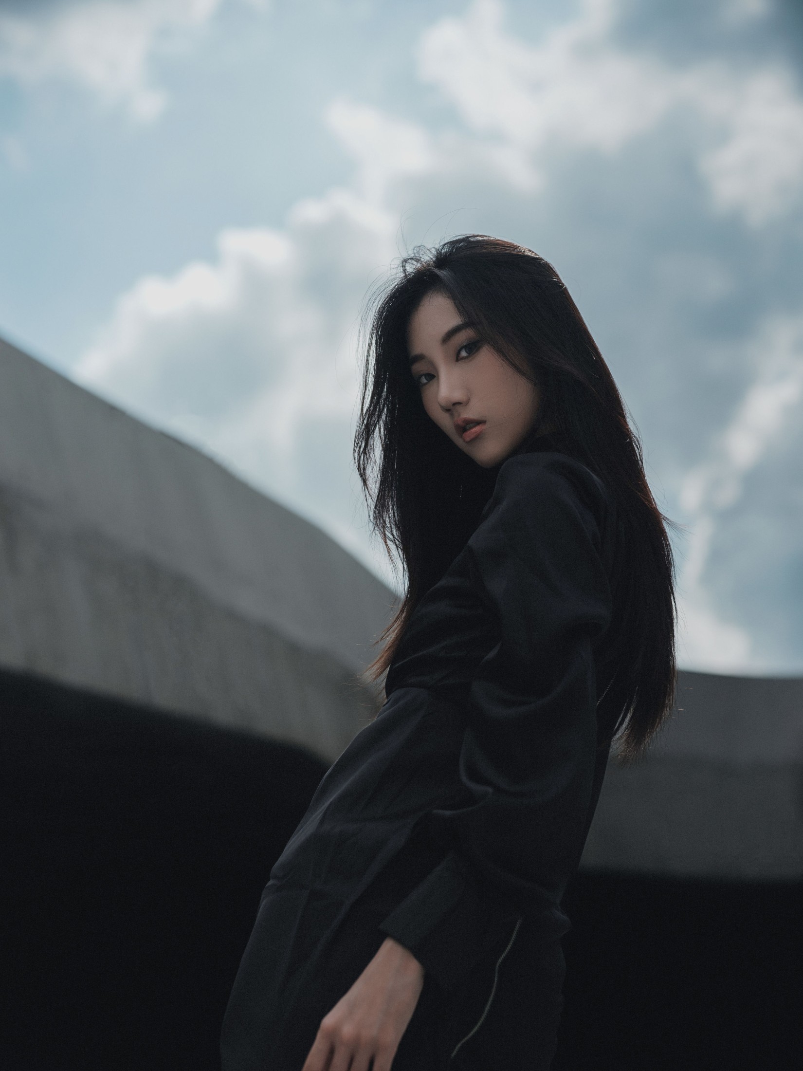 图片[6]-o1ne万 – 《黑与白》[46P]-COS写真在线网