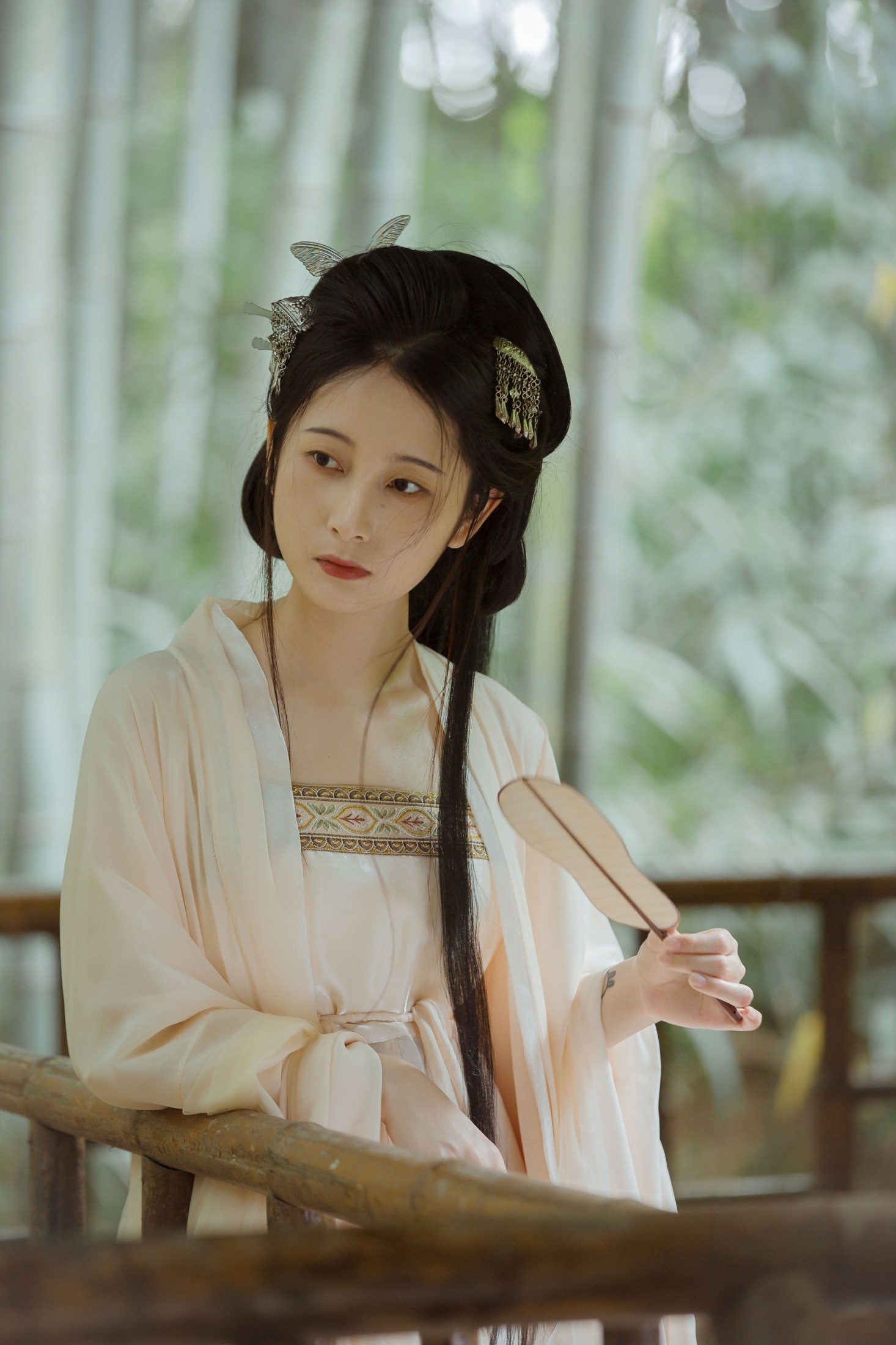 图片[6]-五月的三花猫 – 《荣耀时，她是象征》[22P]-COS写真在线网