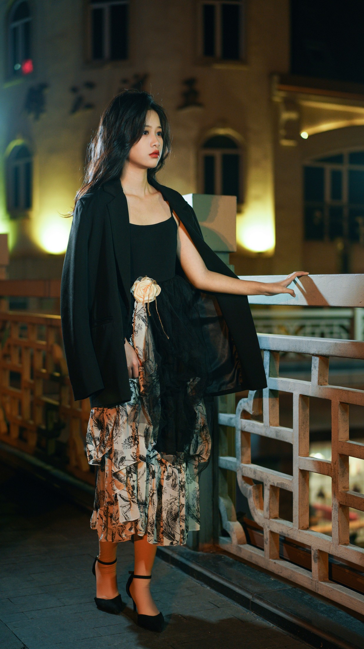 图片[6]-橙子舒 – 《夜巷》[22P]-COS写真在线网