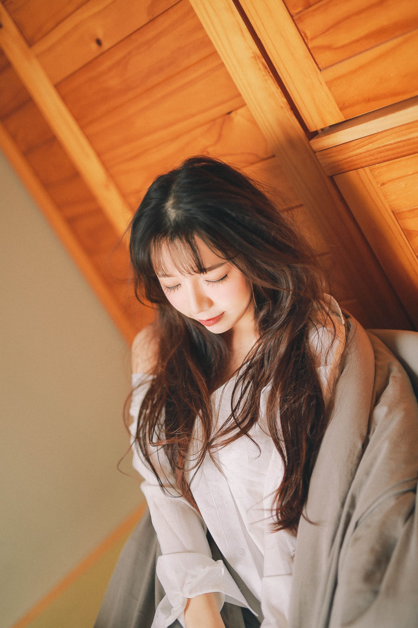 图片[6]-一坨王奕萌 – 《回到夏天》[24P]-COS写真在线网