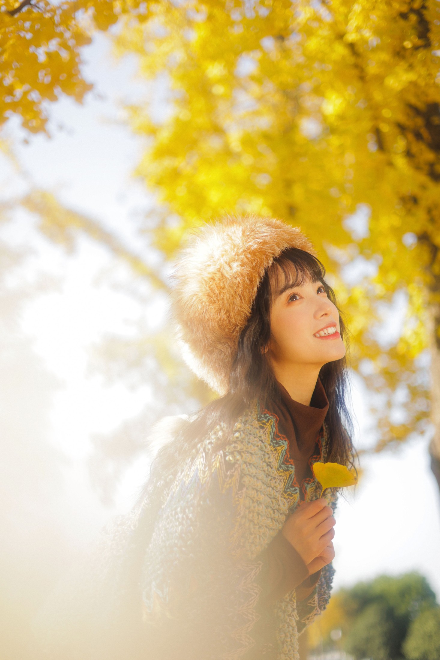 图片[3]-一只阿梦崽 – 《银杏不负秋》[45P]-COS写真在线网